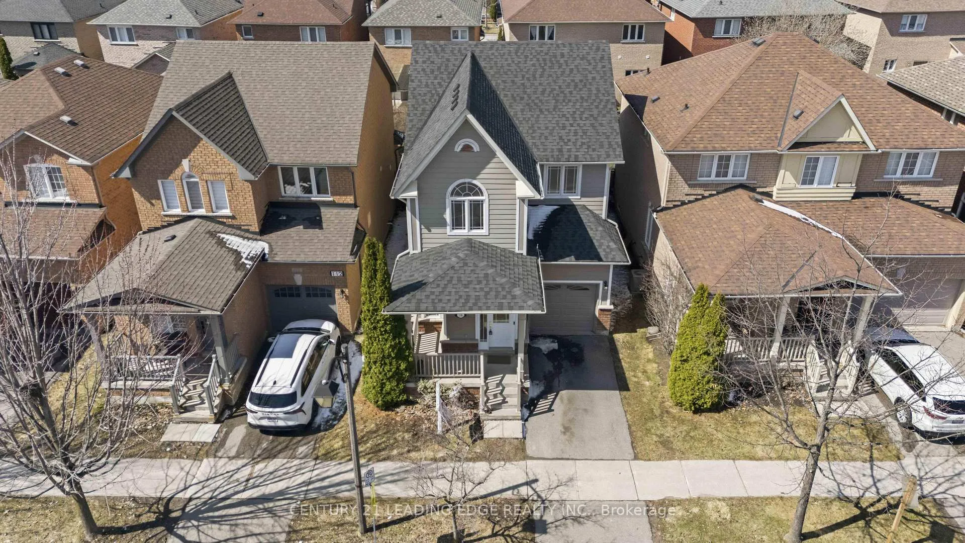 Photo 2 of 114 Alfred Paterson Drive, Markham, Greensborough — HOMEH