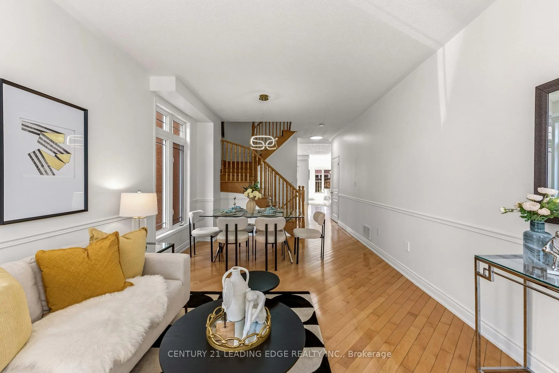Photo 7 of 114 Alfred Paterson Drive, Markham, Greensborough — HOMEH