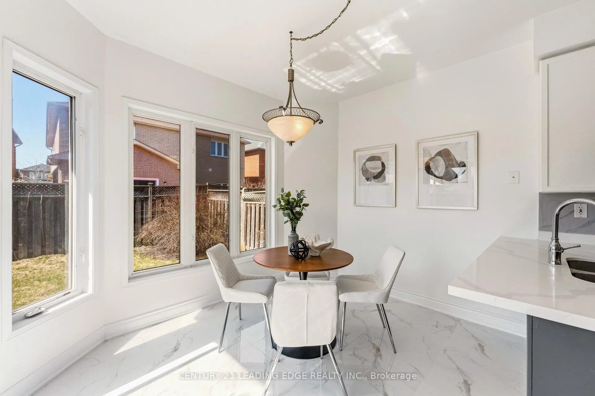 Photo 24 of 114 Alfred Paterson Drive, Markham, Greensborough — HOMEH