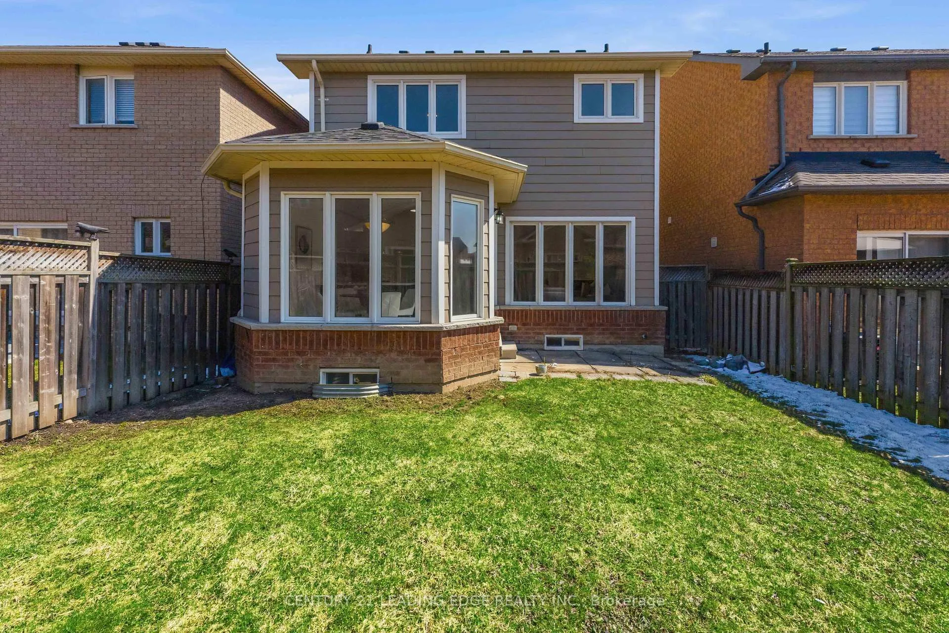 Photo 45 of 114 Alfred Paterson Drive, Markham, Greensborough — HOMEH