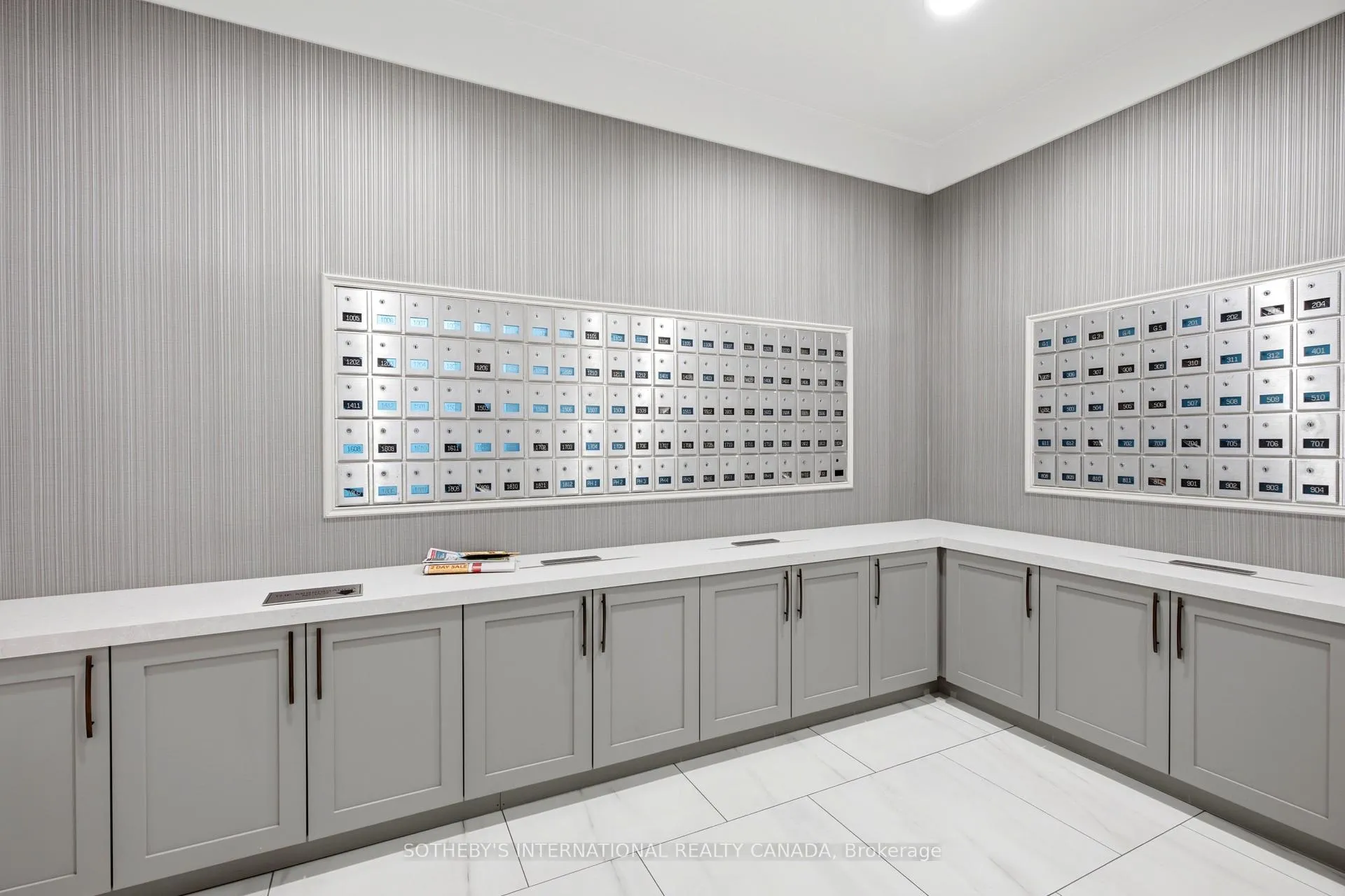 Photo 5 of Unit 1703, 75 King Street E, Mississauga, Cooksville — HOMEH