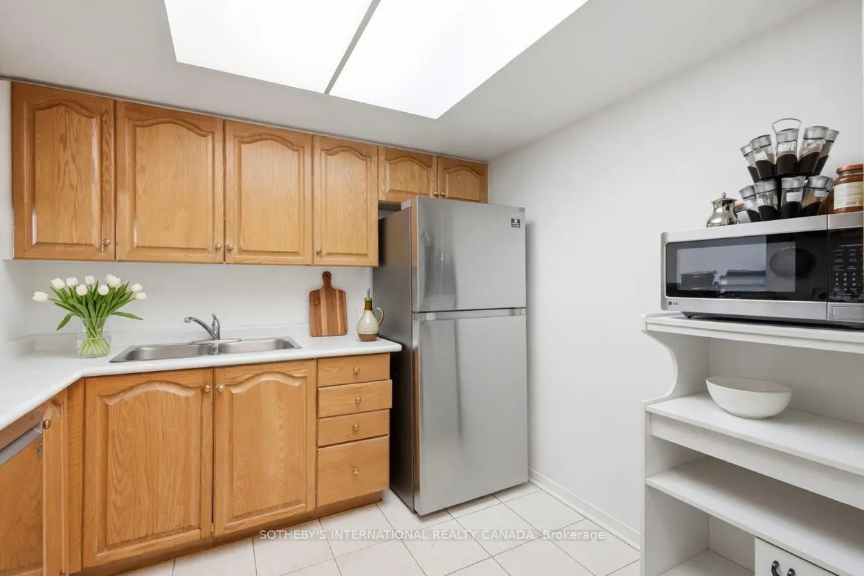 Photo 13 of Unit 1703, 75 King Street E, Mississauga, Cooksville — HOMEH