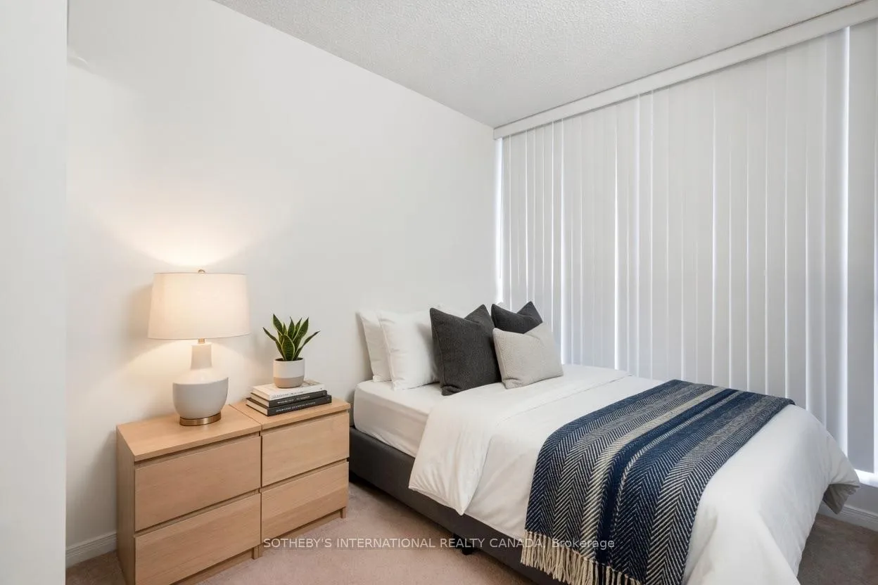 Photo 18 of Unit 1703, 75 King Street E, Mississauga, Cooksville — HOMEH