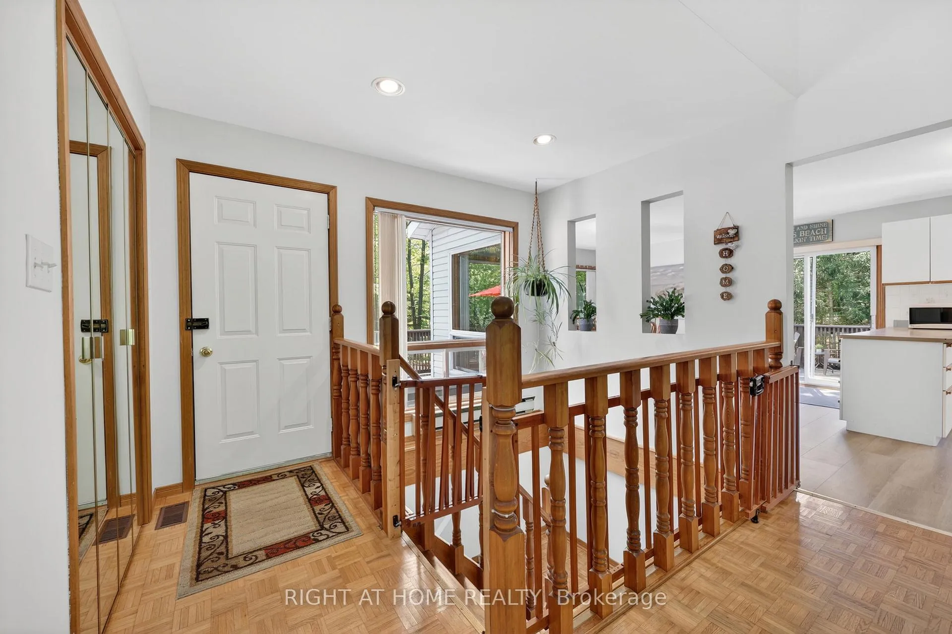 Photo 6 of 119 Wolfe Trail, Tiny, Lafontaine — HOMEH