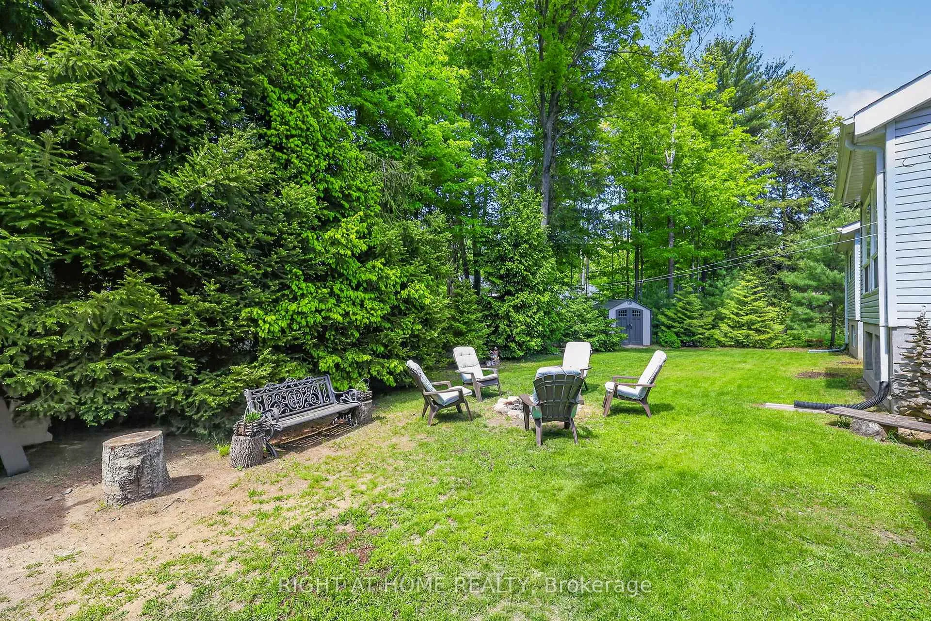 Photo 37 of 119 Wolfe Trail, Tiny, Lafontaine — HOMEH