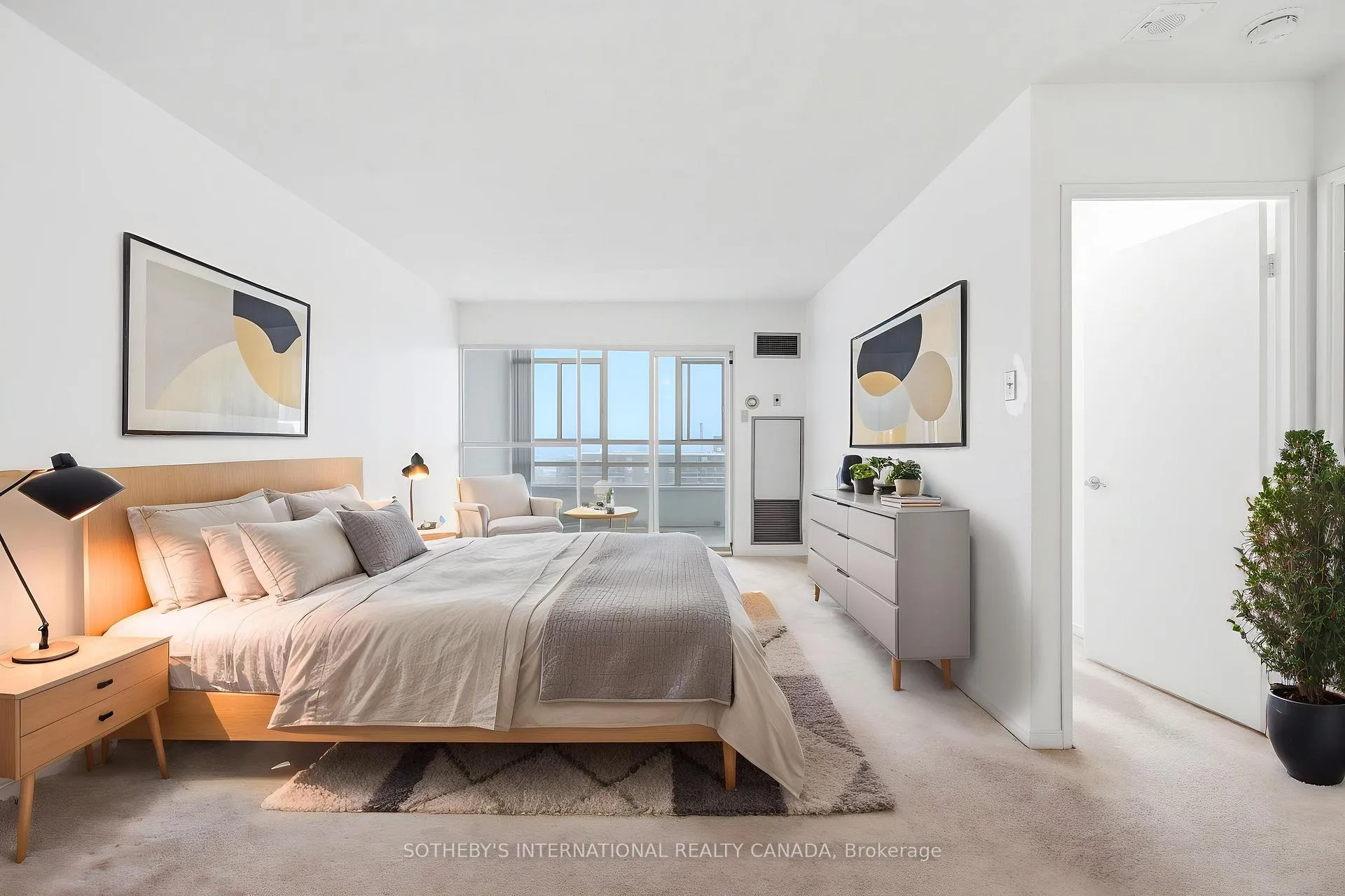 Photo 2 of Unit 1609, 75 King Street E, Mississauga, Cooksville — HOMEH