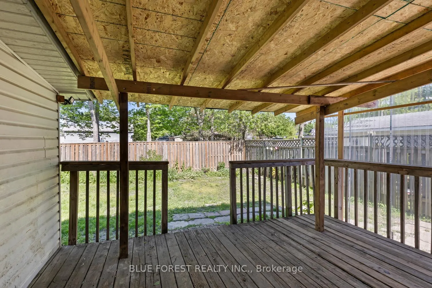 Photo 26 of 208 Maitland Street, London, East K — HOMEH