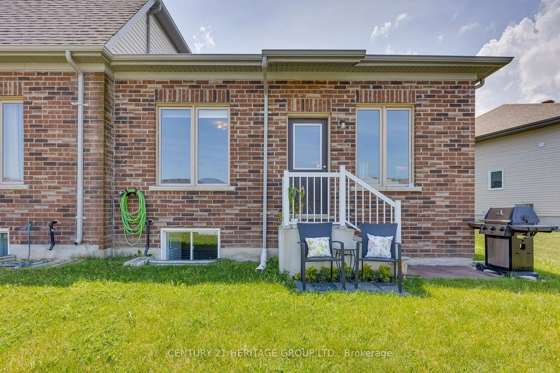 Photo 28 of 61 Kingsmere Crescent, New Tecumseth, Alliston — HOMEH