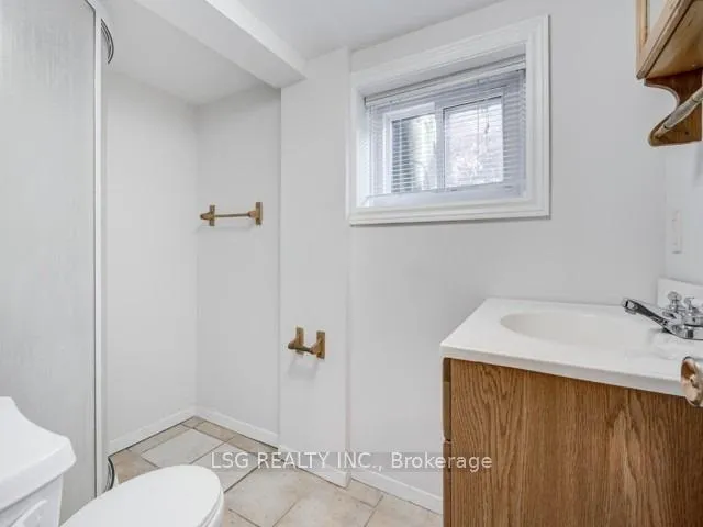 Photo 7 of Unit Basement, 34 Glencrest Boulevard, Toronto, O'Connor-Parkview — HOMEH