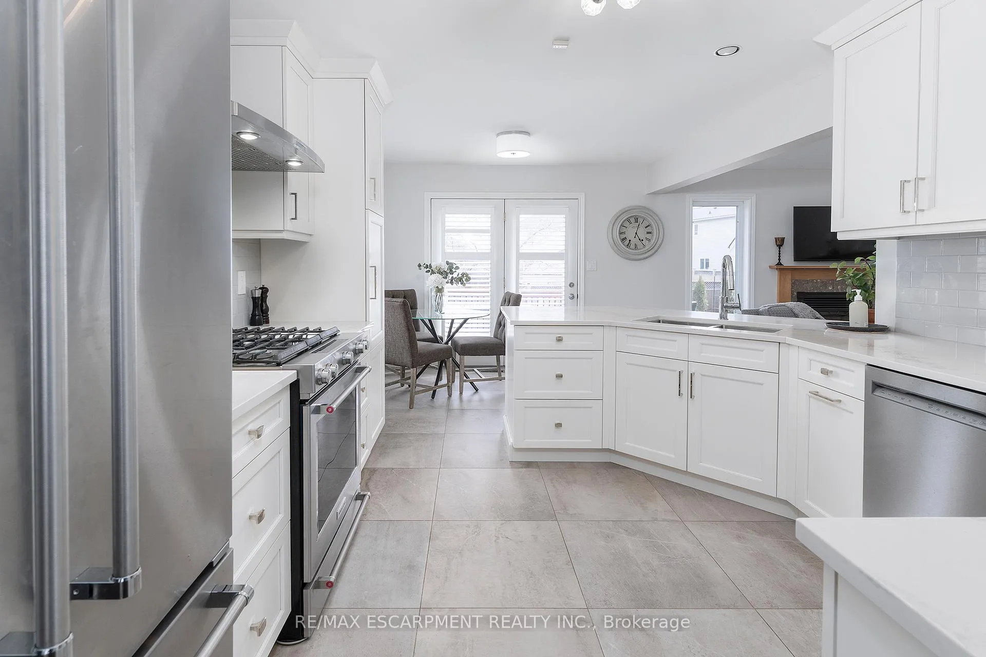 Photo 8 of 4021 Mountain Street, Lincoln, Beamsville — HOMEH