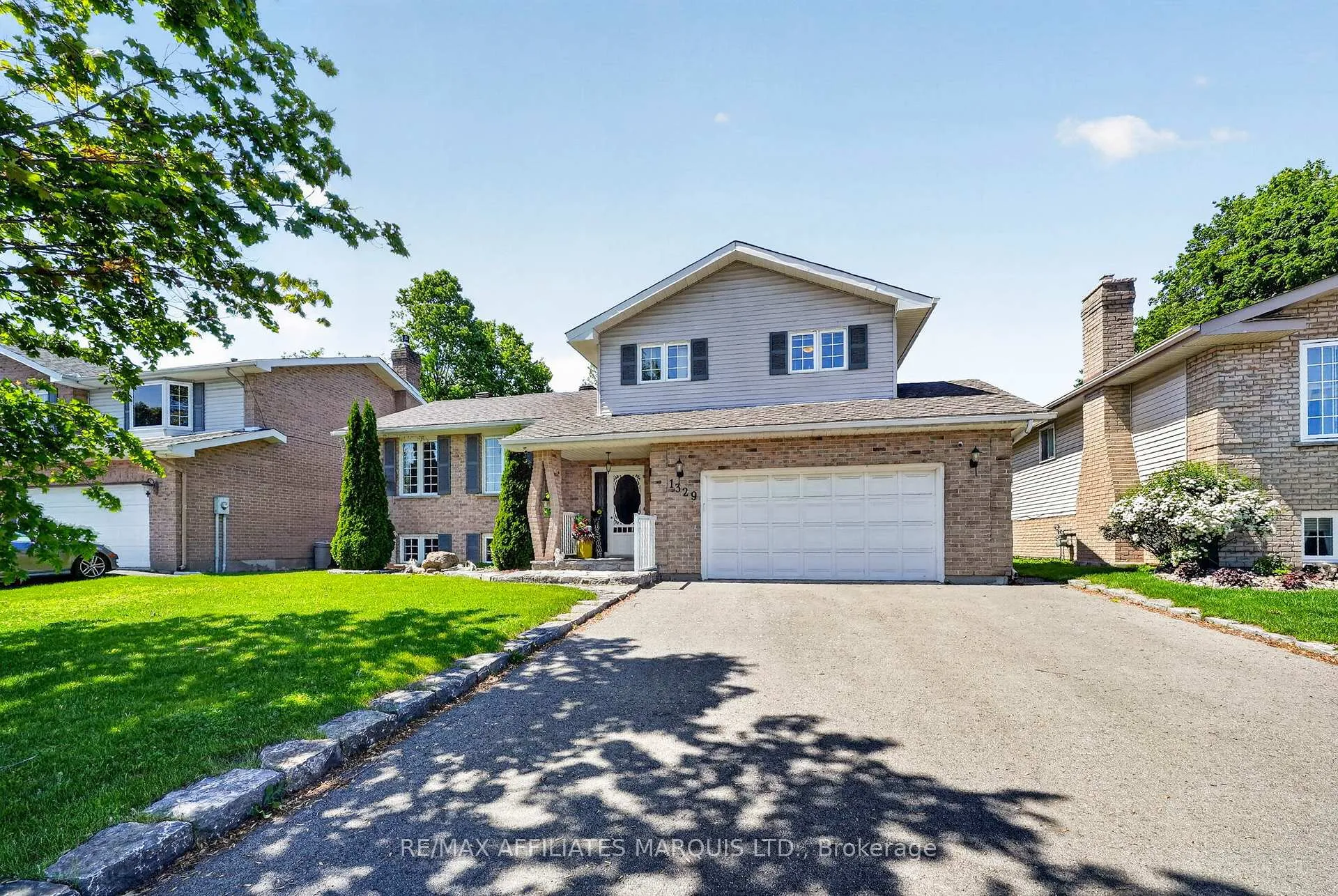 Photo 3 of 1329 Patricia Place, Cornwall — HOMEH