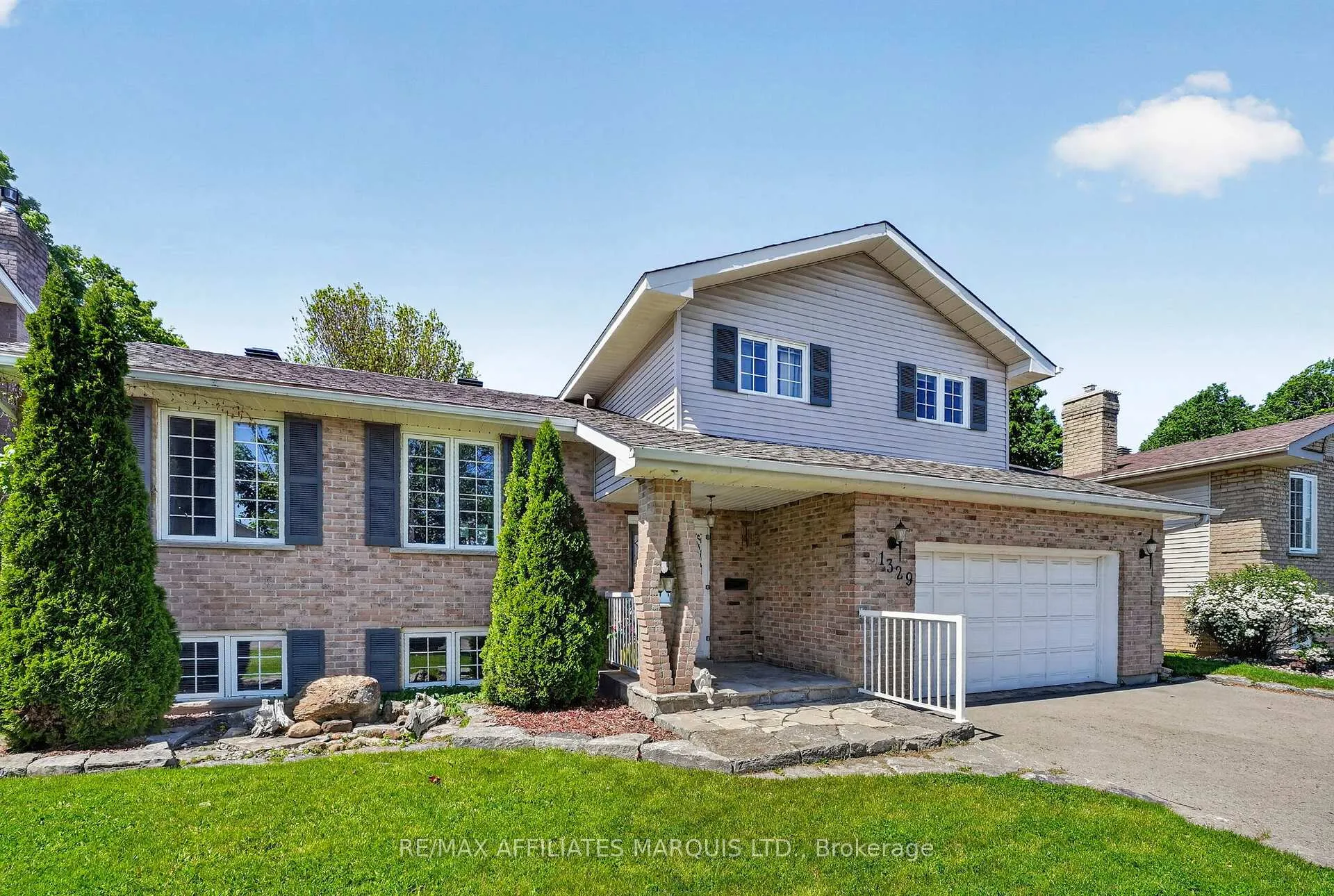 Photo 4 of 1329 Patricia Place, Cornwall — HOMEH