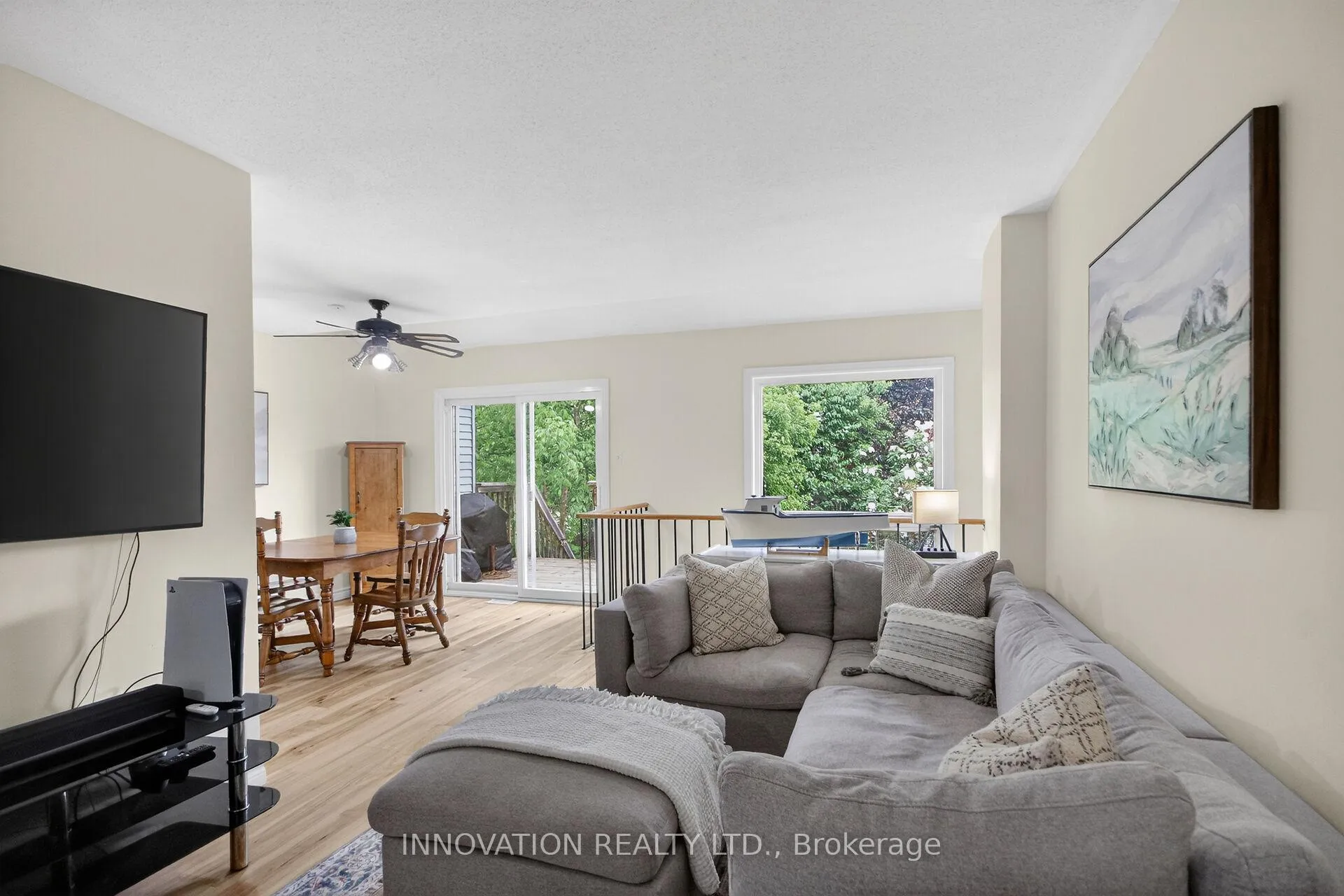 Photo 6 of 4 Bridgewater Terrace, Ottawa, Barrhaven - Cedargrove/Fraserdale — HOMEH