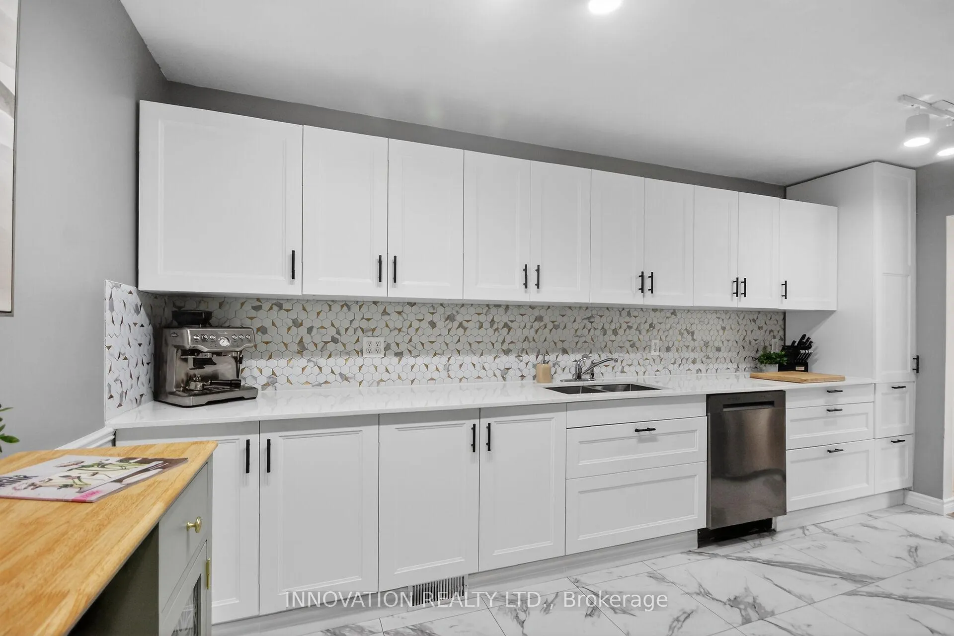 Photo 12 of 4 Bridgewater Terrace, Ottawa, Barrhaven - Cedargrove/Fraserdale — HOMEH