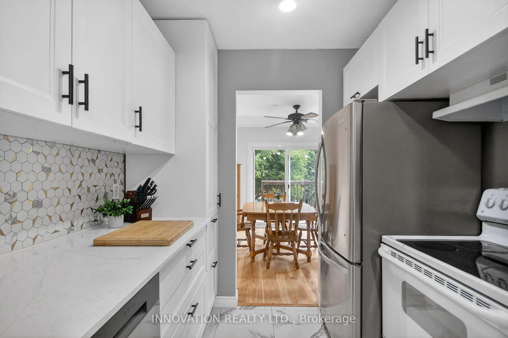 Photo 15 of 4 Bridgewater Terrace, Ottawa, Barrhaven - Cedargrove/Fraserdale — HOMEH