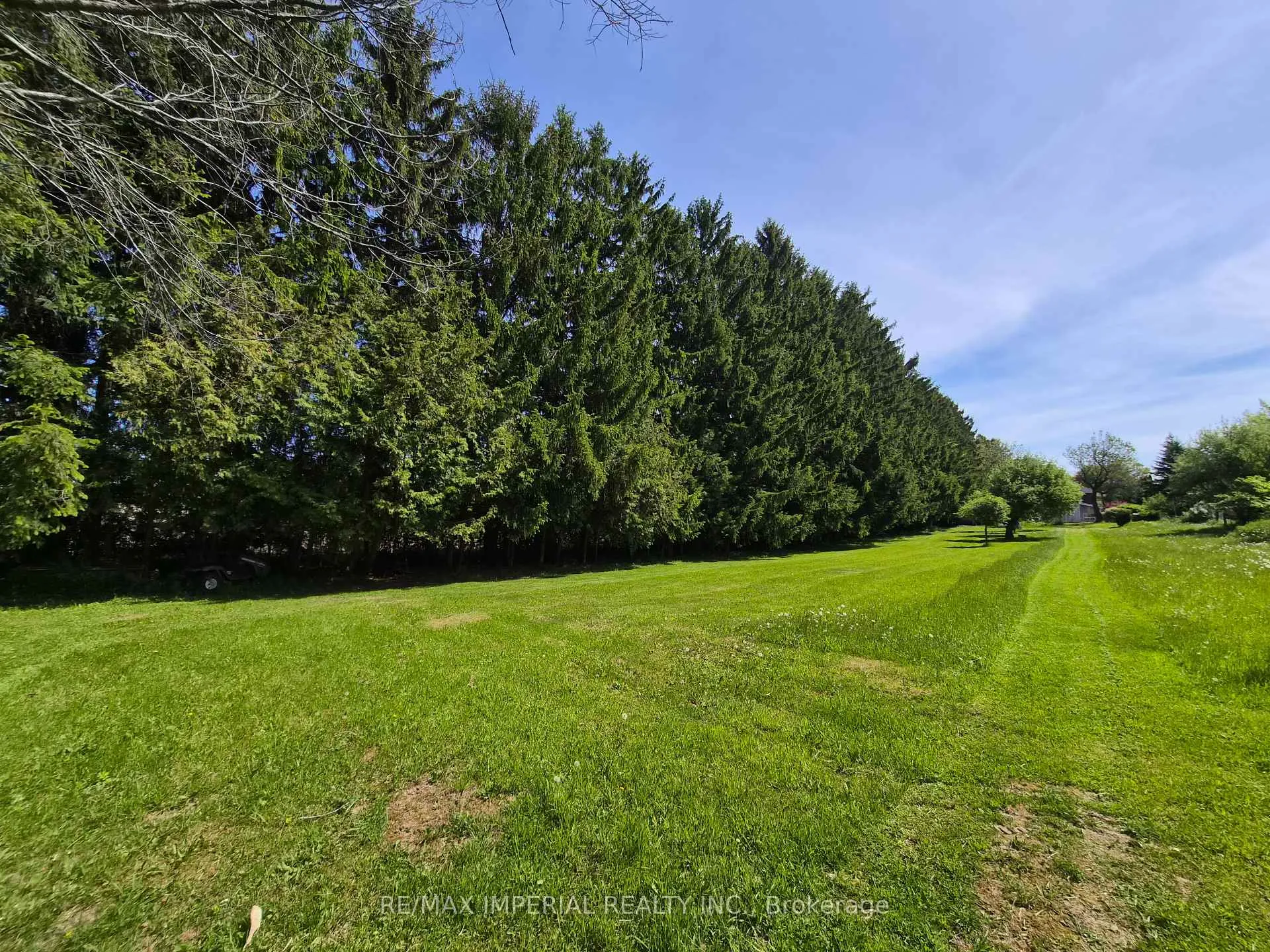 Photo 4 of 15028 Dufferin Street, King, Rural King — HOMEH
