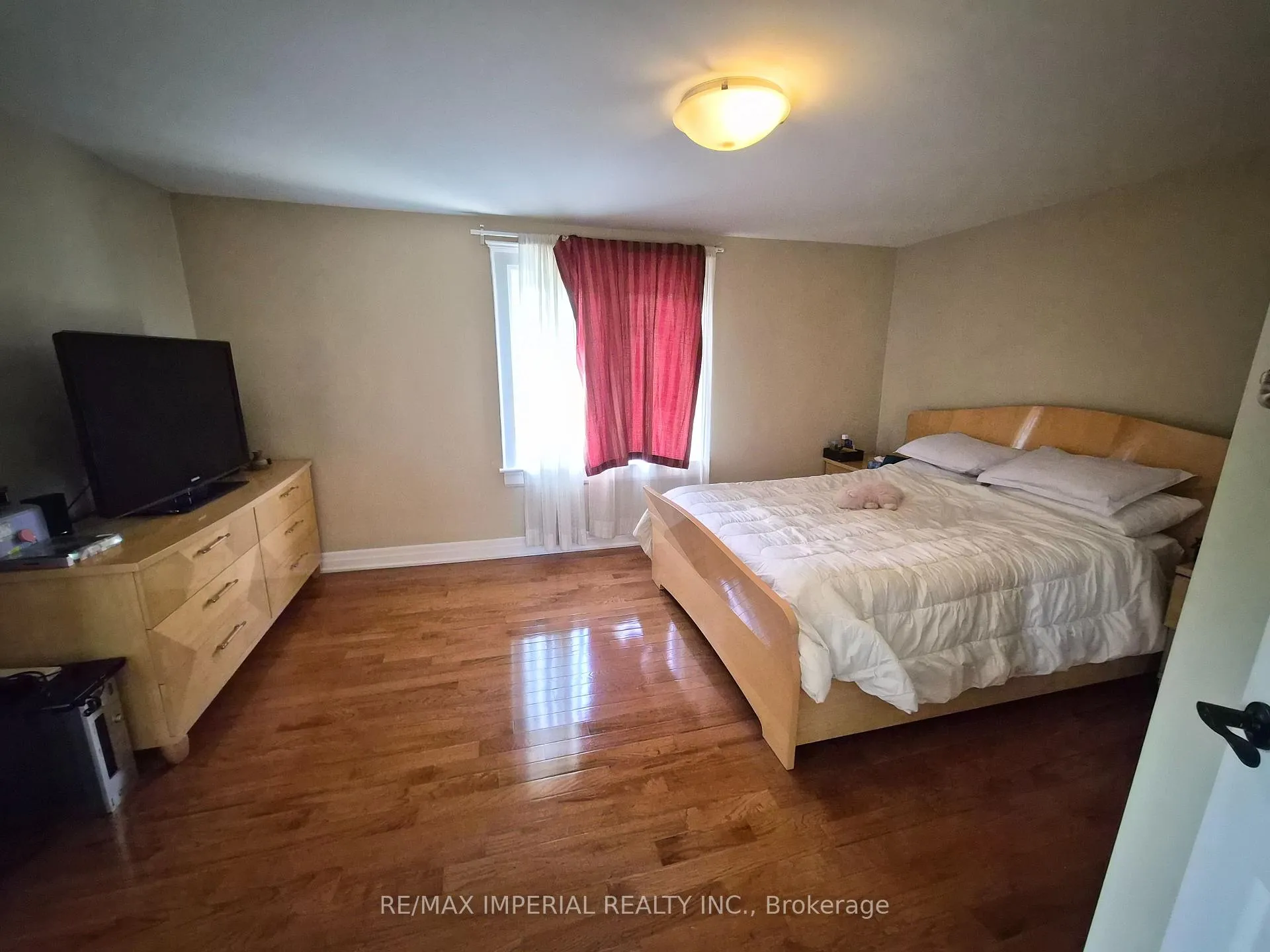 Photo 5 of 15028 Dufferin Street, King, Rural King — HOMEH