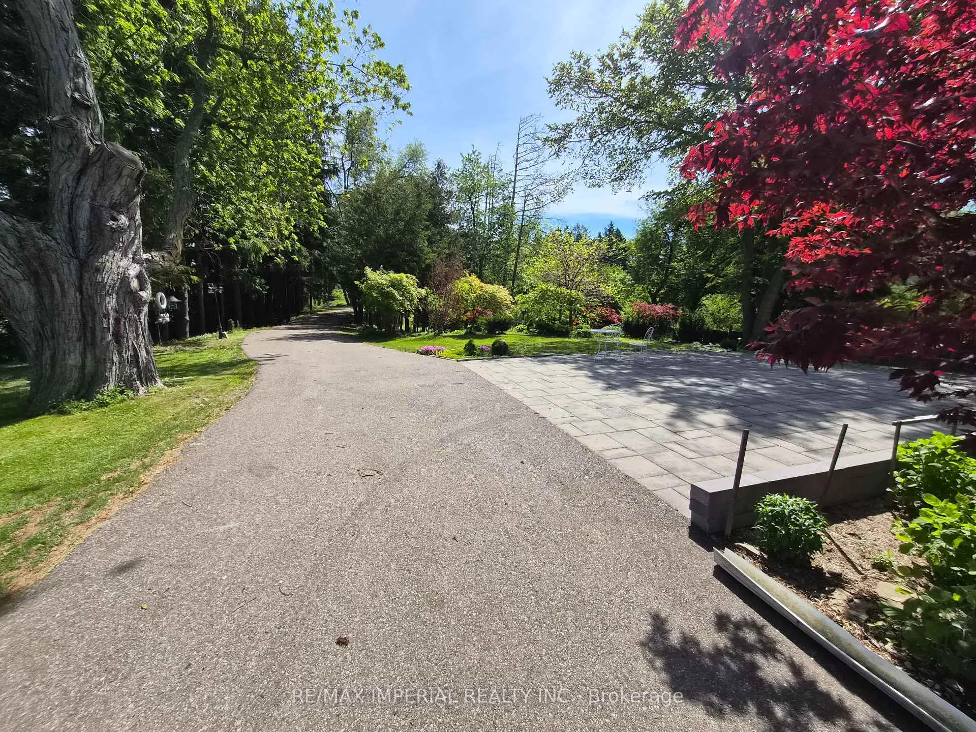 Photo 7 of 15028 Dufferin Street, King, Rural King — HOMEH