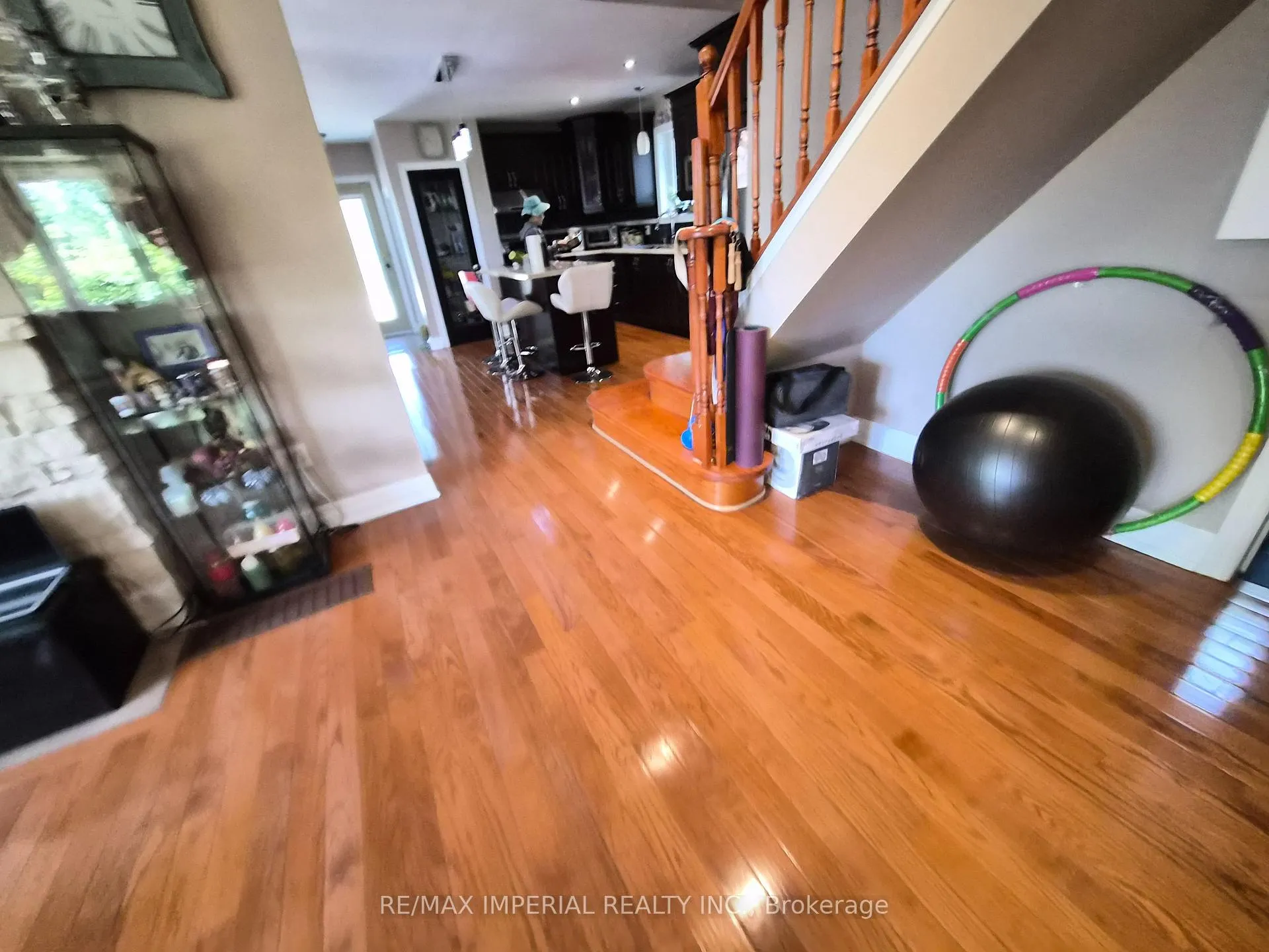 Photo 14 of 15028 Dufferin Street, King, Rural King — HOMEH
