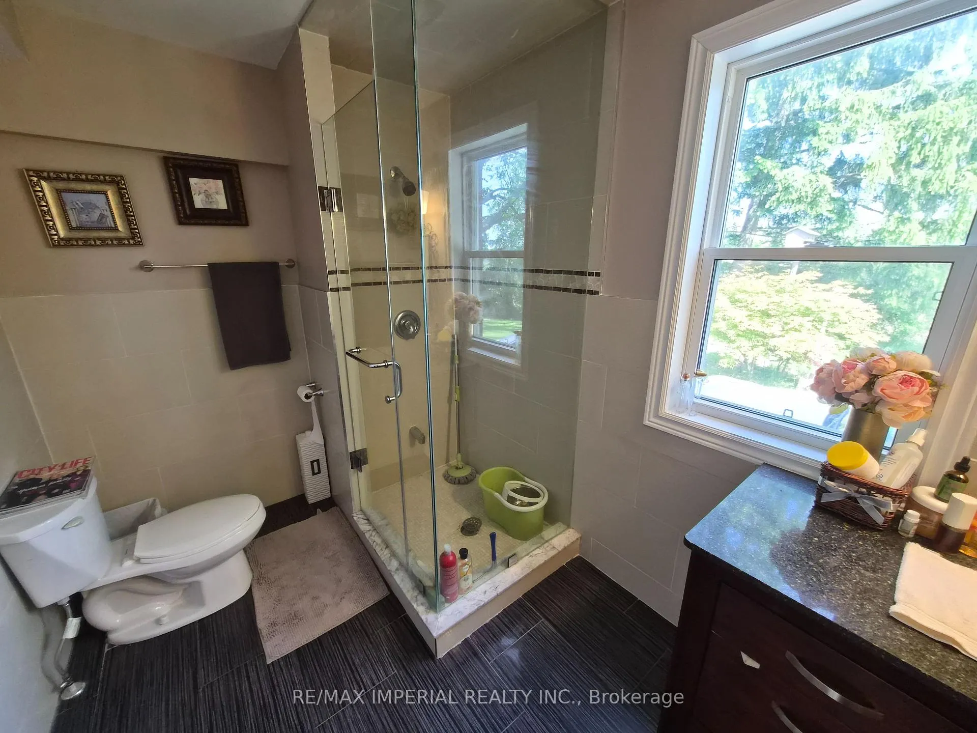 Photo 15 of 15028 Dufferin Street, King, Rural King — HOMEH