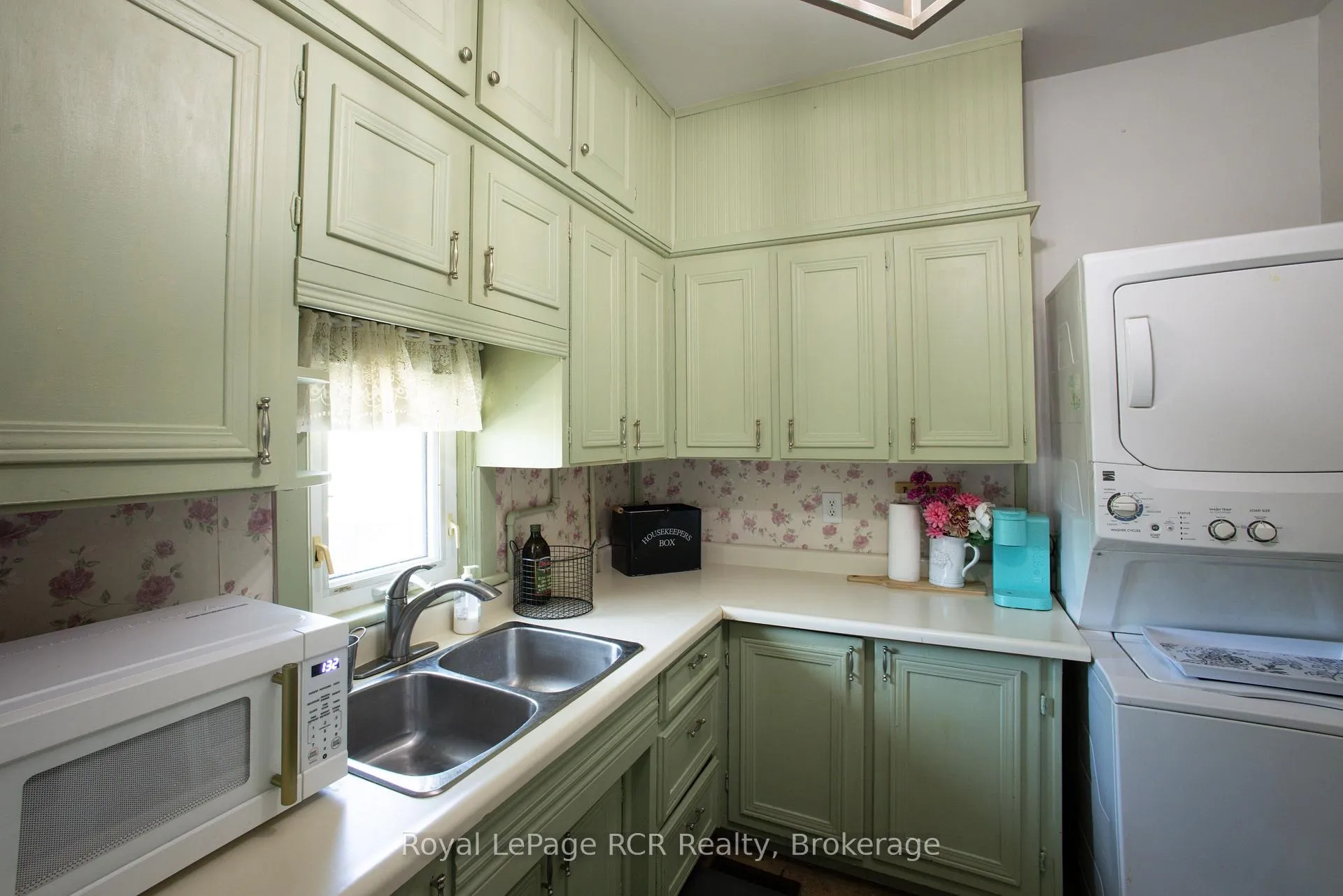 Photo 15 of 204 King Street, North Perth, Elma — HOMEH