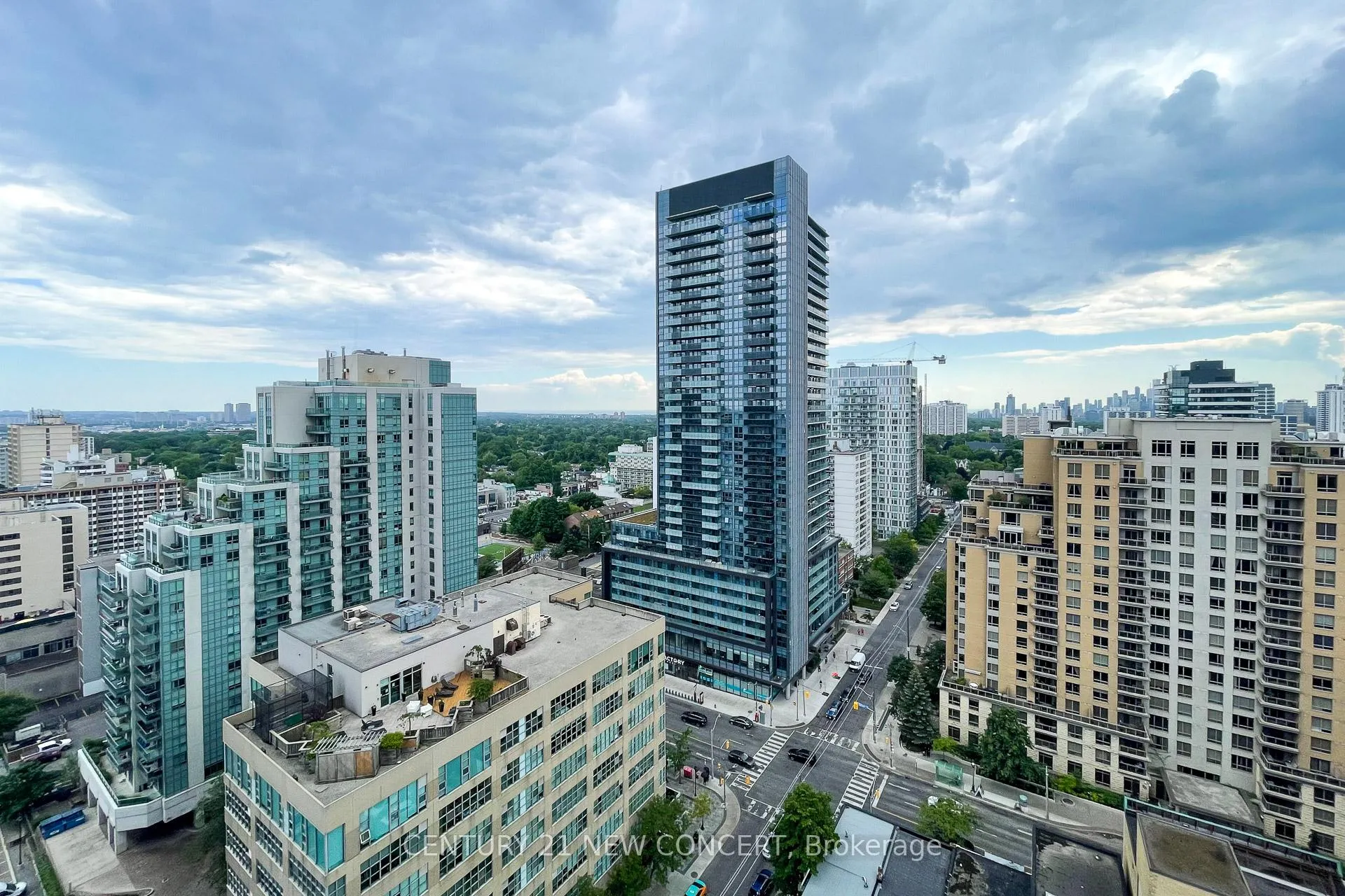 Photo 21 of Unit 2011, 161 Roehampton Avenue, Toronto, Mount Pleasant West — HOMEH