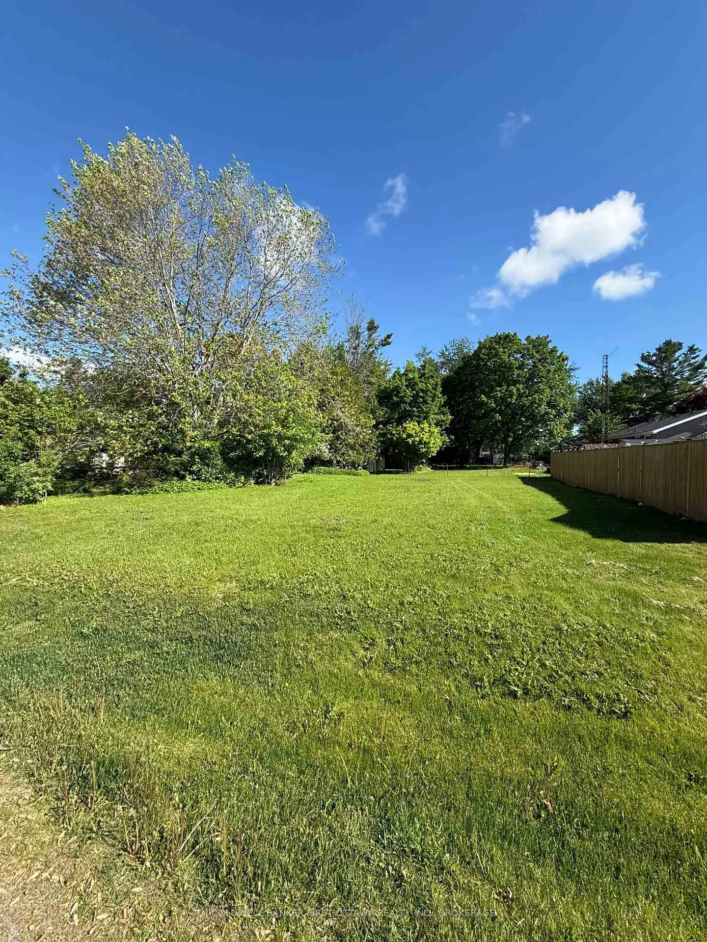 Photo 1 of 1440 Heath Street, Kingston, City Northwest — HOMEH