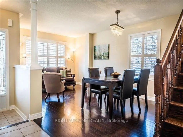 Photo 2 of 1469 Derby County Crescent, Oakville, West Oak Trails — HOMEH