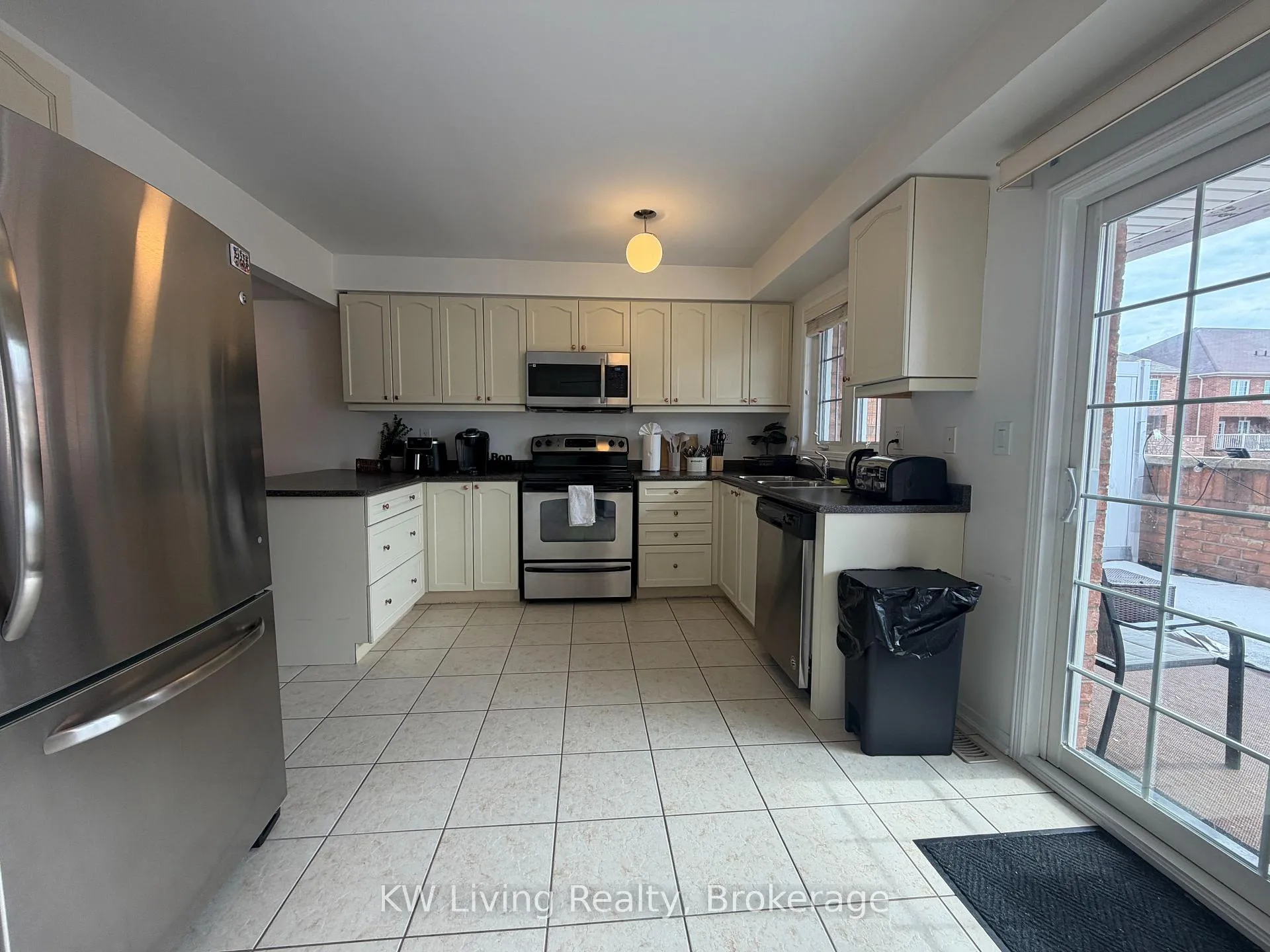 Photo 9 of 71 Maidstone Way, Whitby, Taunton North — HOMEH