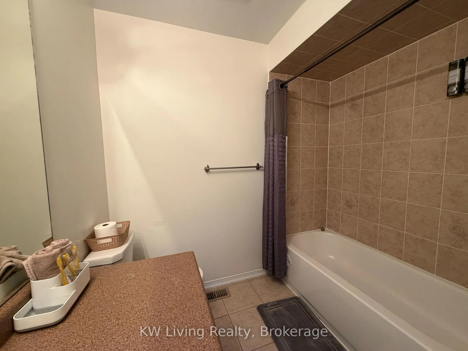 Photo 18 of 71 Maidstone Way, Whitby, Taunton North — HOMEH
