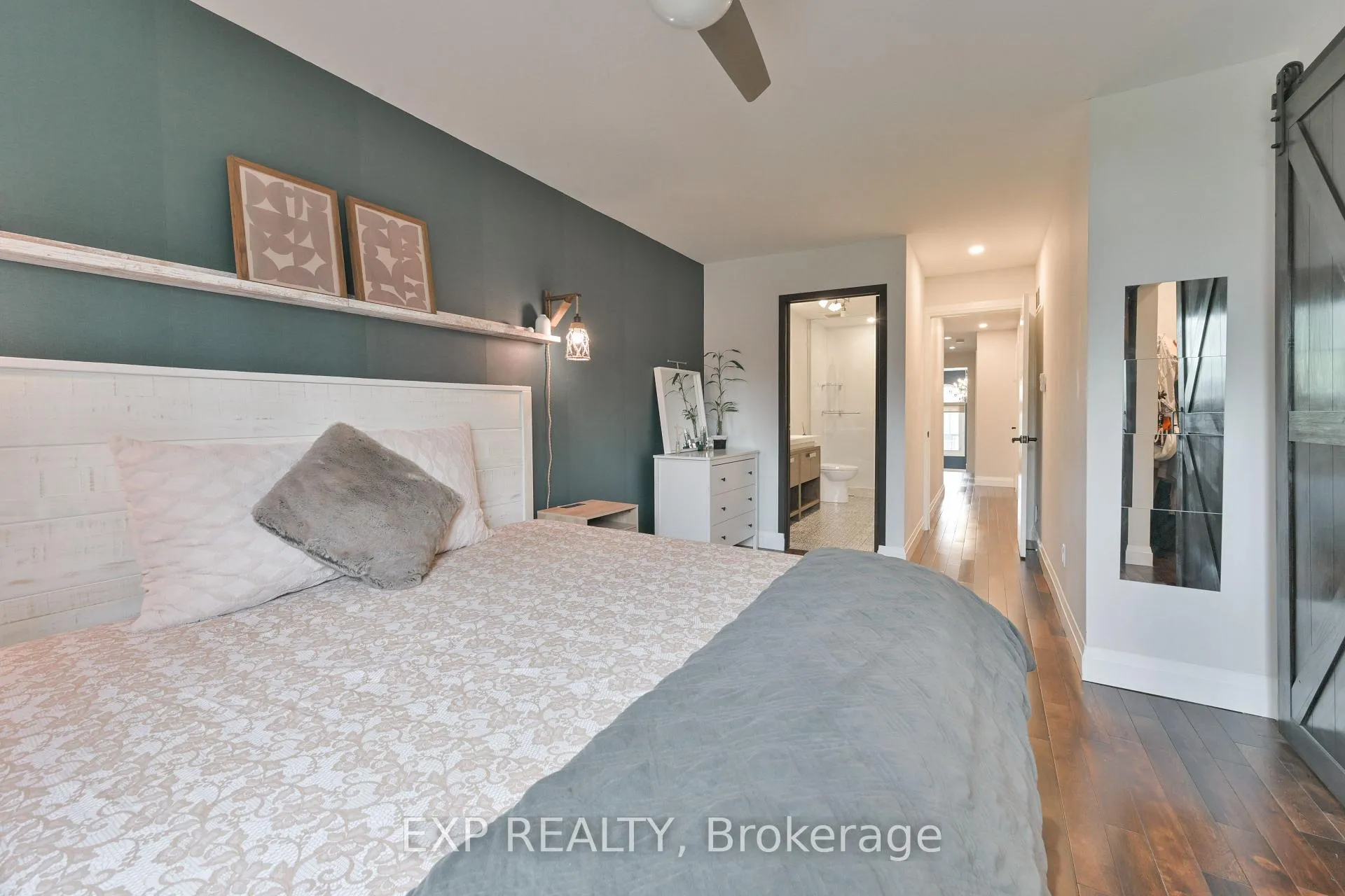 Photo 25 of 1474 Prince John Circle, Oakville, Clearview — HOMEH