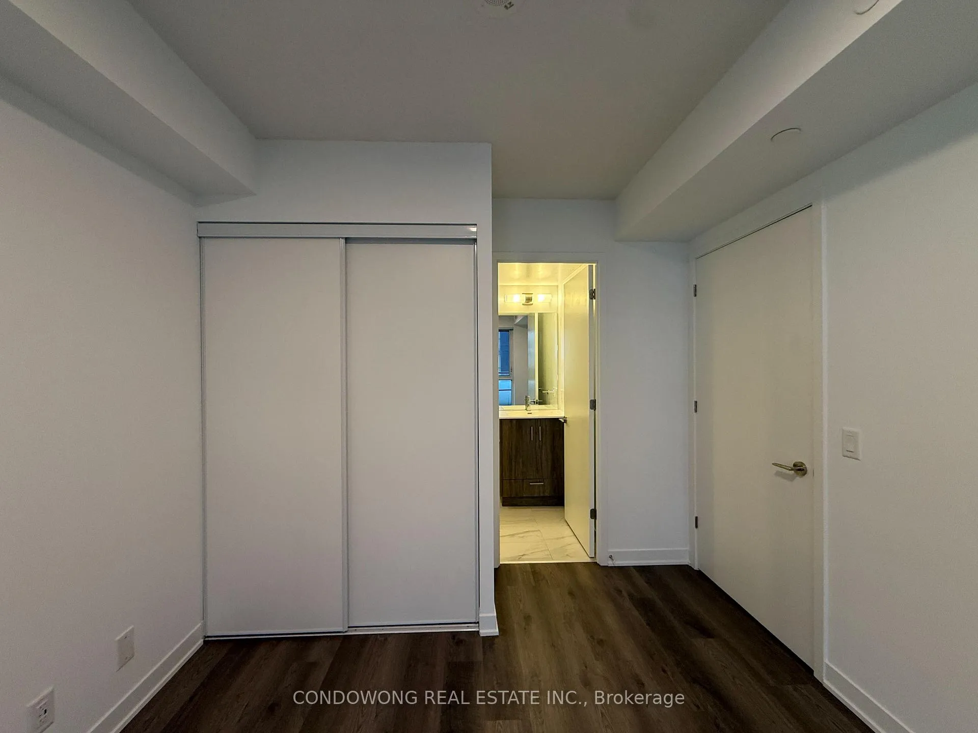 Photo 6 of Unit 607, 180 Front Street E, Toronto, Moss Park — HOMEH