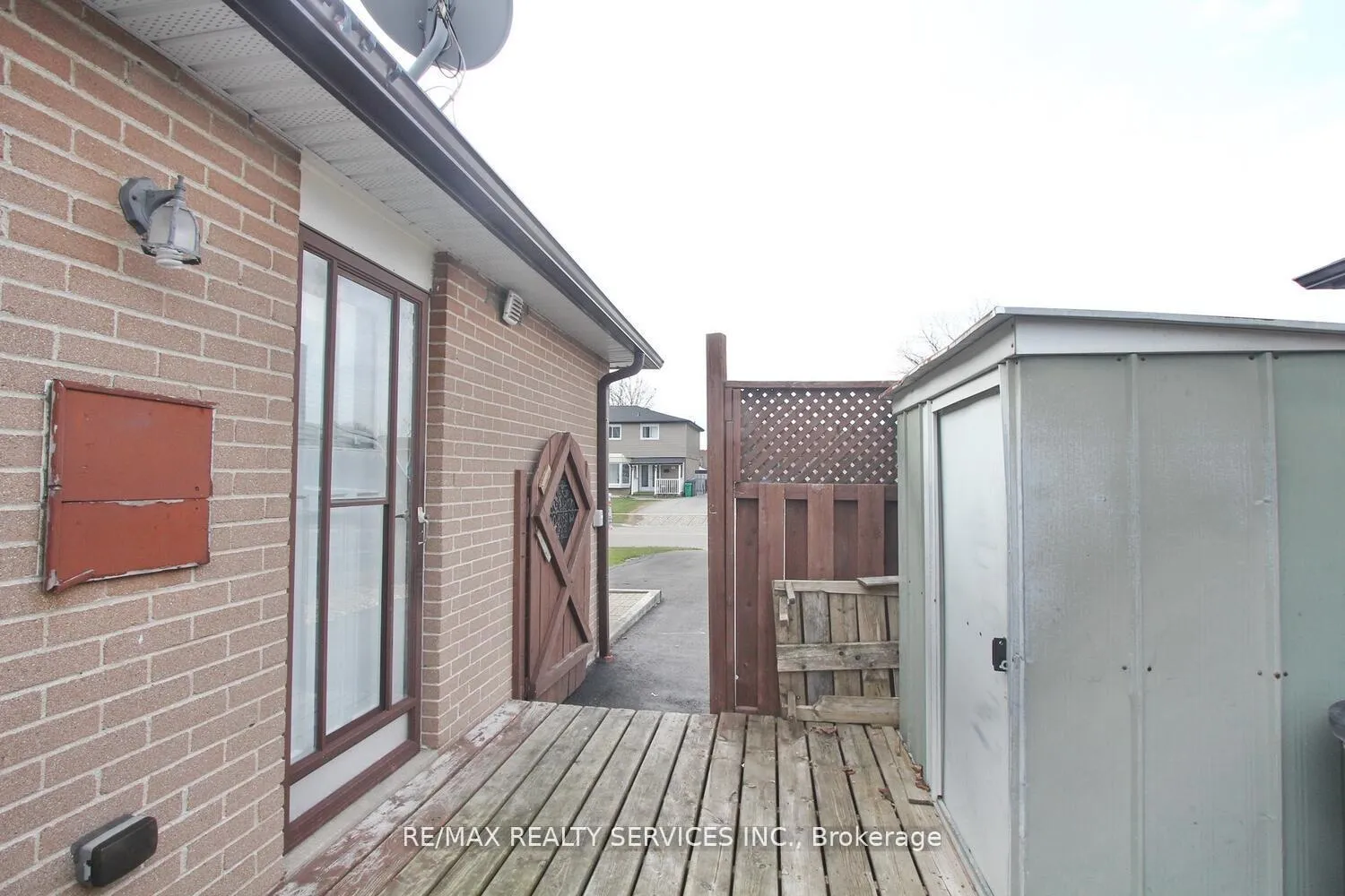 Photo 6 of 185 Earnscliffe Circle, Brampton, Southgate — HOMEH