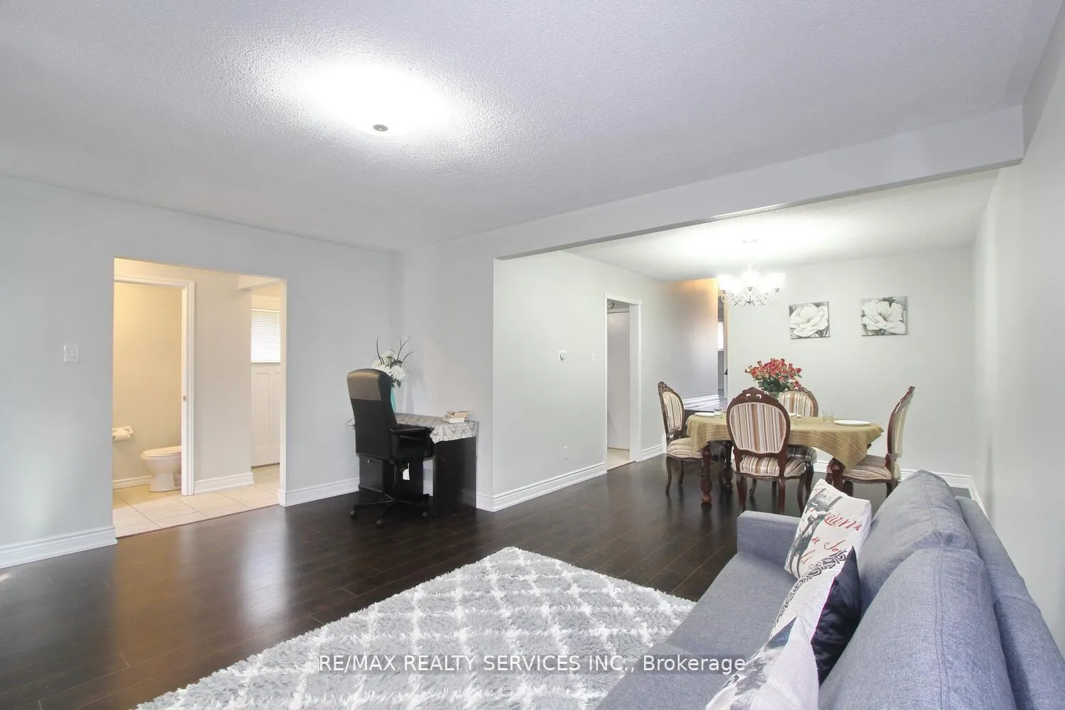 Photo 17 of 185 Earnscliffe Circle, Brampton, Southgate — HOMEH