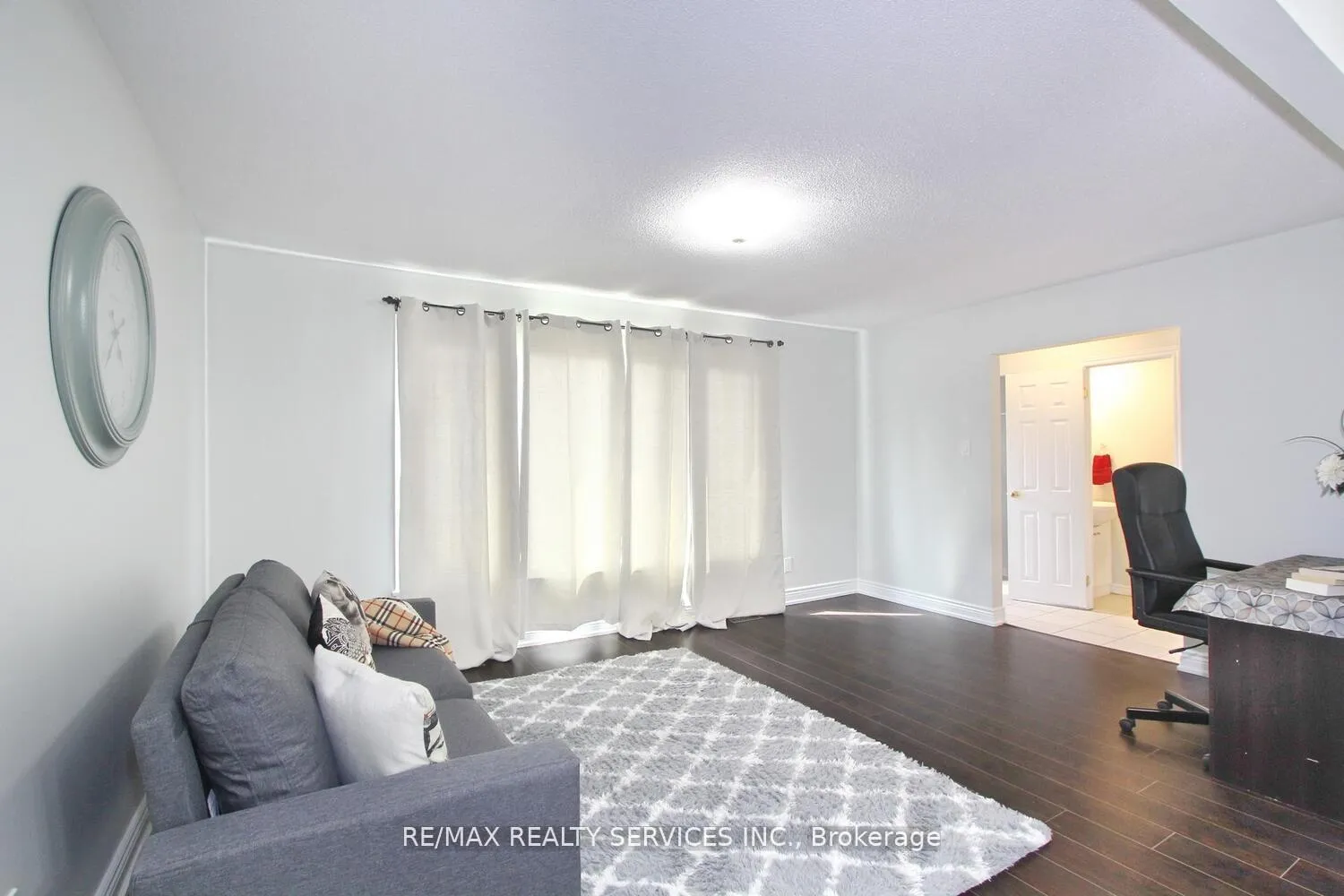 Photo 21 of 185 Earnscliffe Circle, Brampton, Southgate — HOMEH