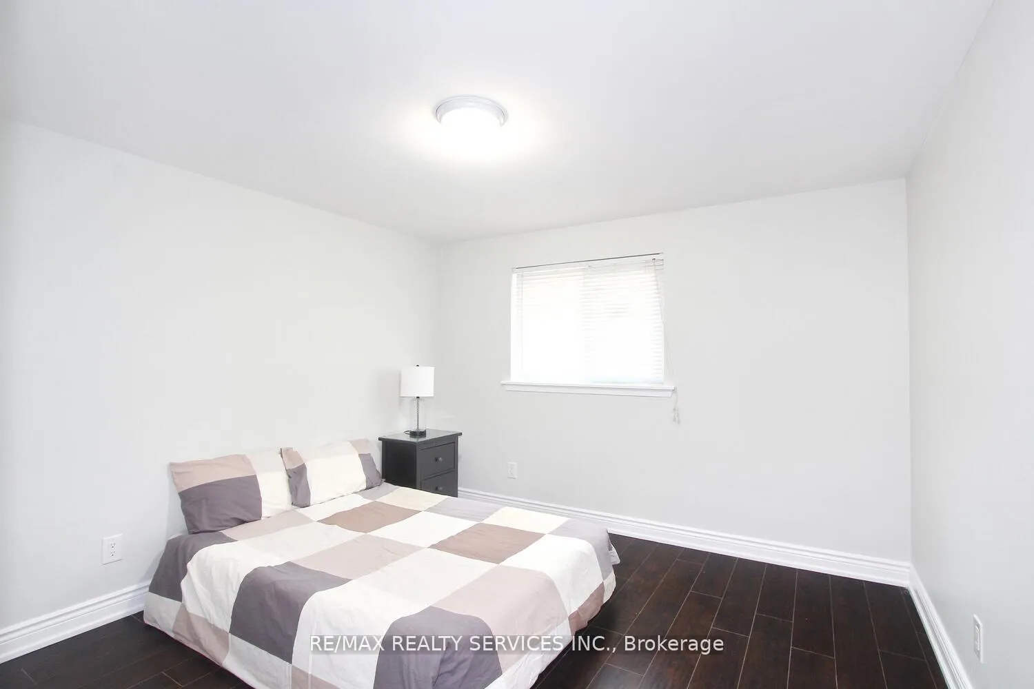 Photo 34 of 185 Earnscliffe Circle, Brampton, Southgate — HOMEH