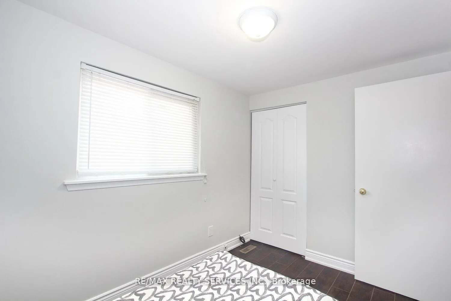 Photo 42 of 185 Earnscliffe Circle, Brampton, Southgate — HOMEH