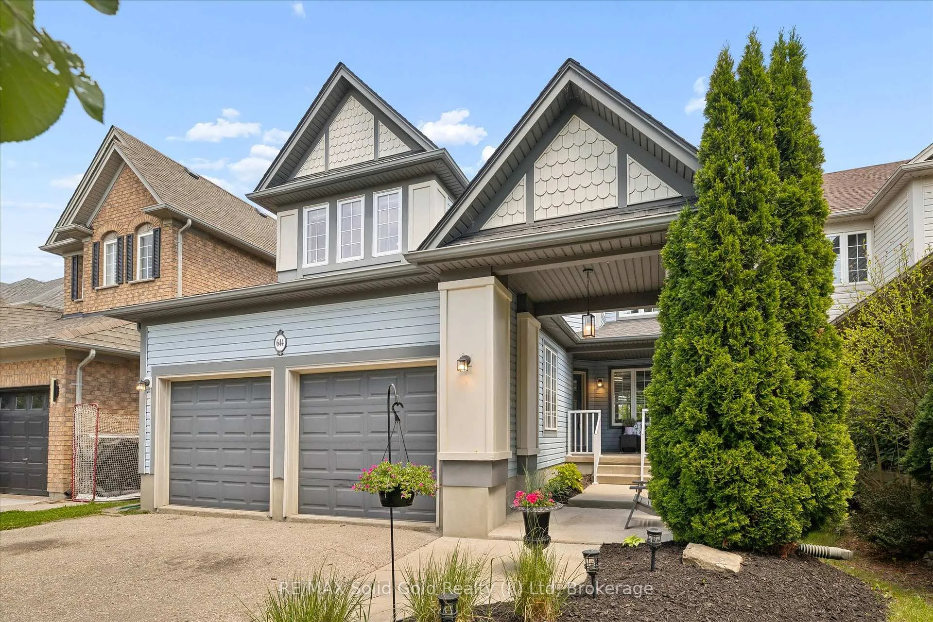 Photo 2 of 644 Yarmouth Drive, Waterloo — HOMEH