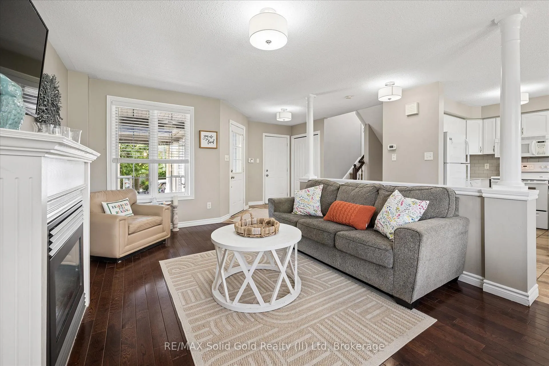 Photo 14 of 644 Yarmouth Drive, Waterloo — HOMEH