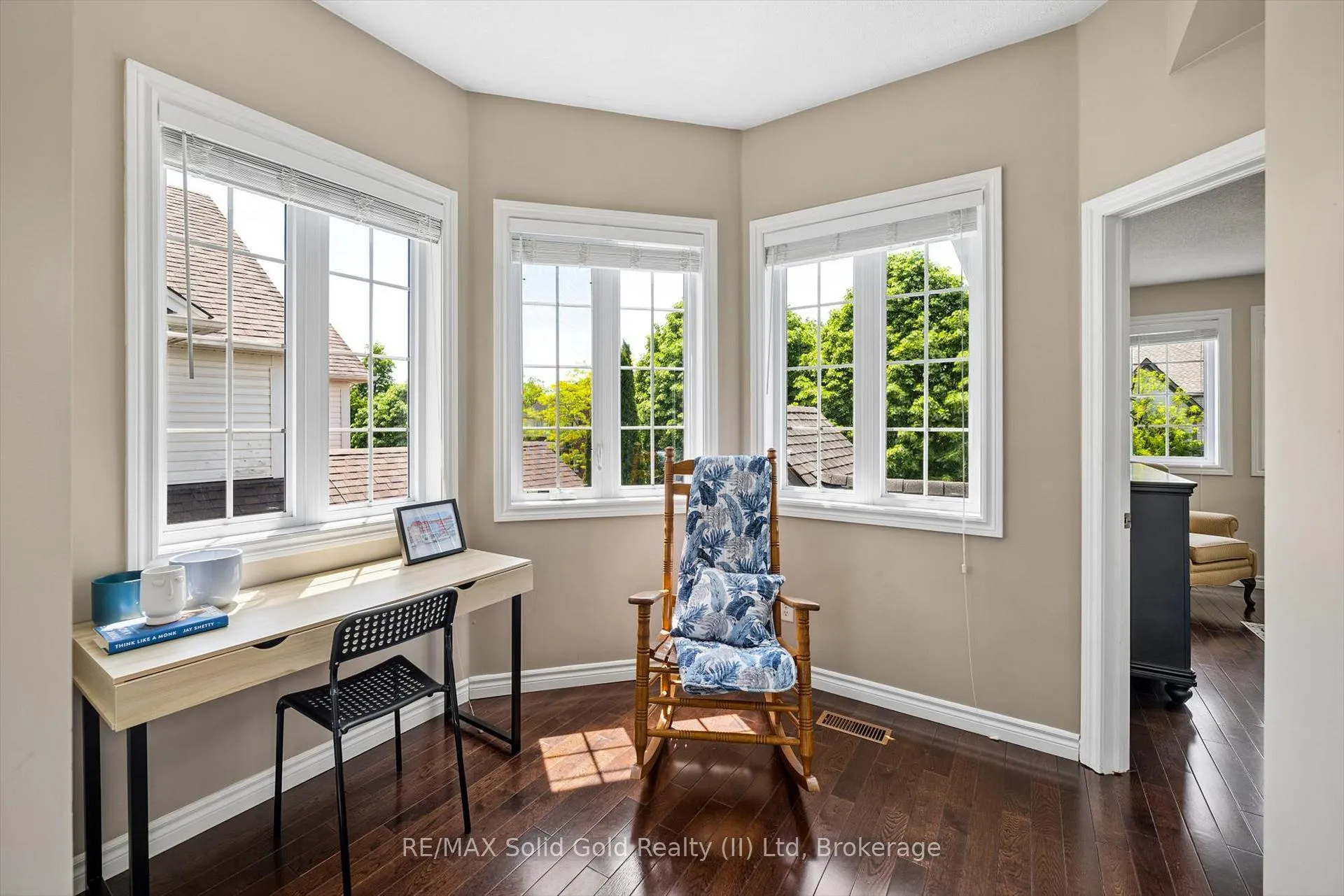 Photo 23 of 644 Yarmouth Drive, Waterloo — HOMEH