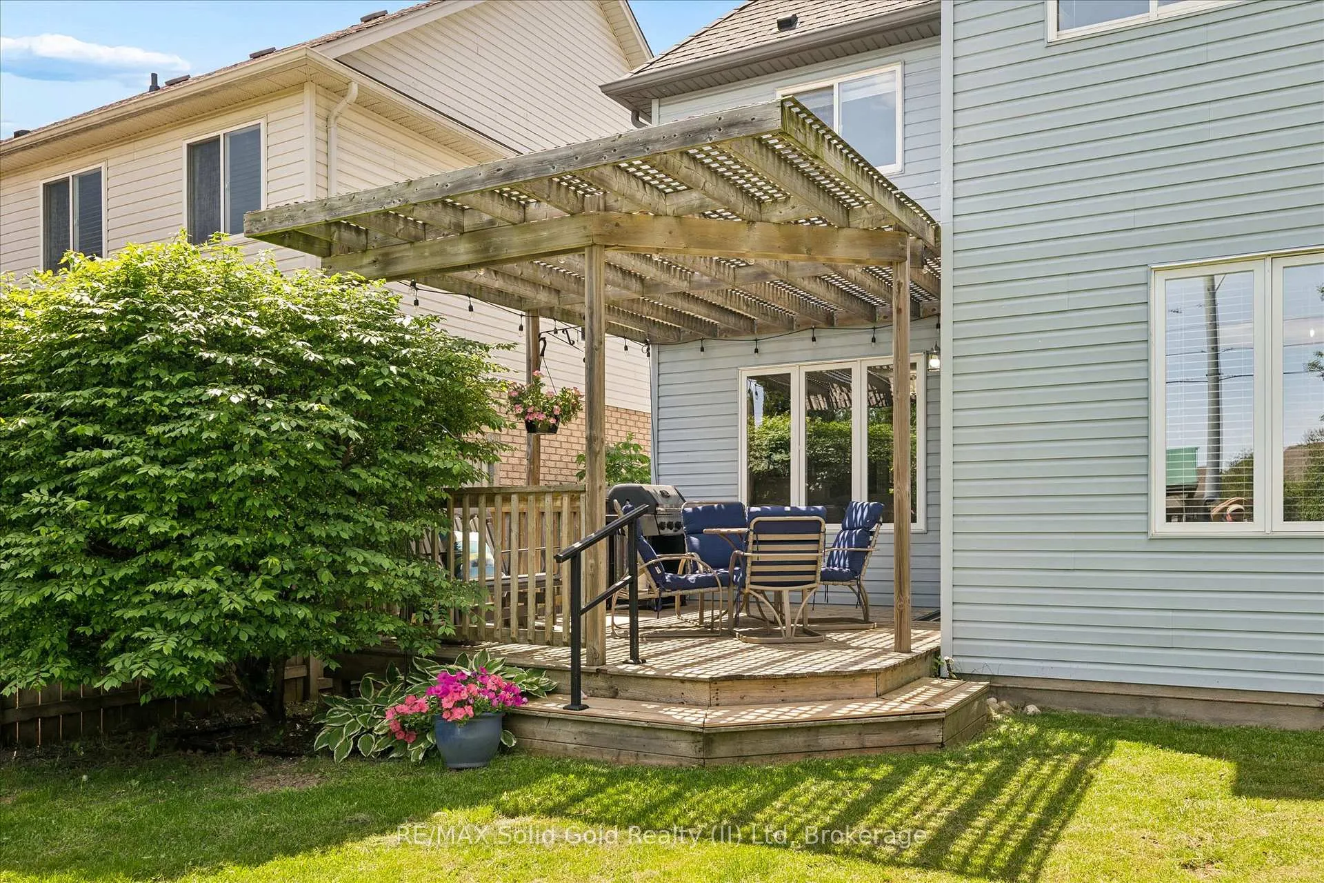 Photo 42 of 644 Yarmouth Drive, Waterloo — HOMEH