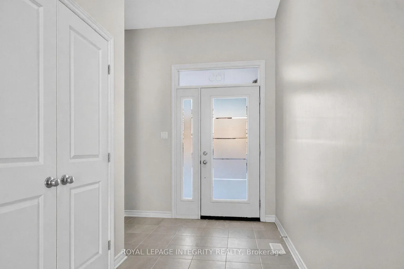 Photo 2 of 165 Angelonia Crescent, Ottawa, Blossom Park/Kemp Park/Findlay Creek — HOMEH