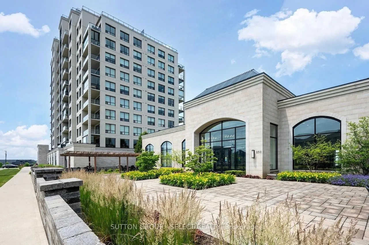 Front of Unit 314, 260 Villagewalk Boulevard