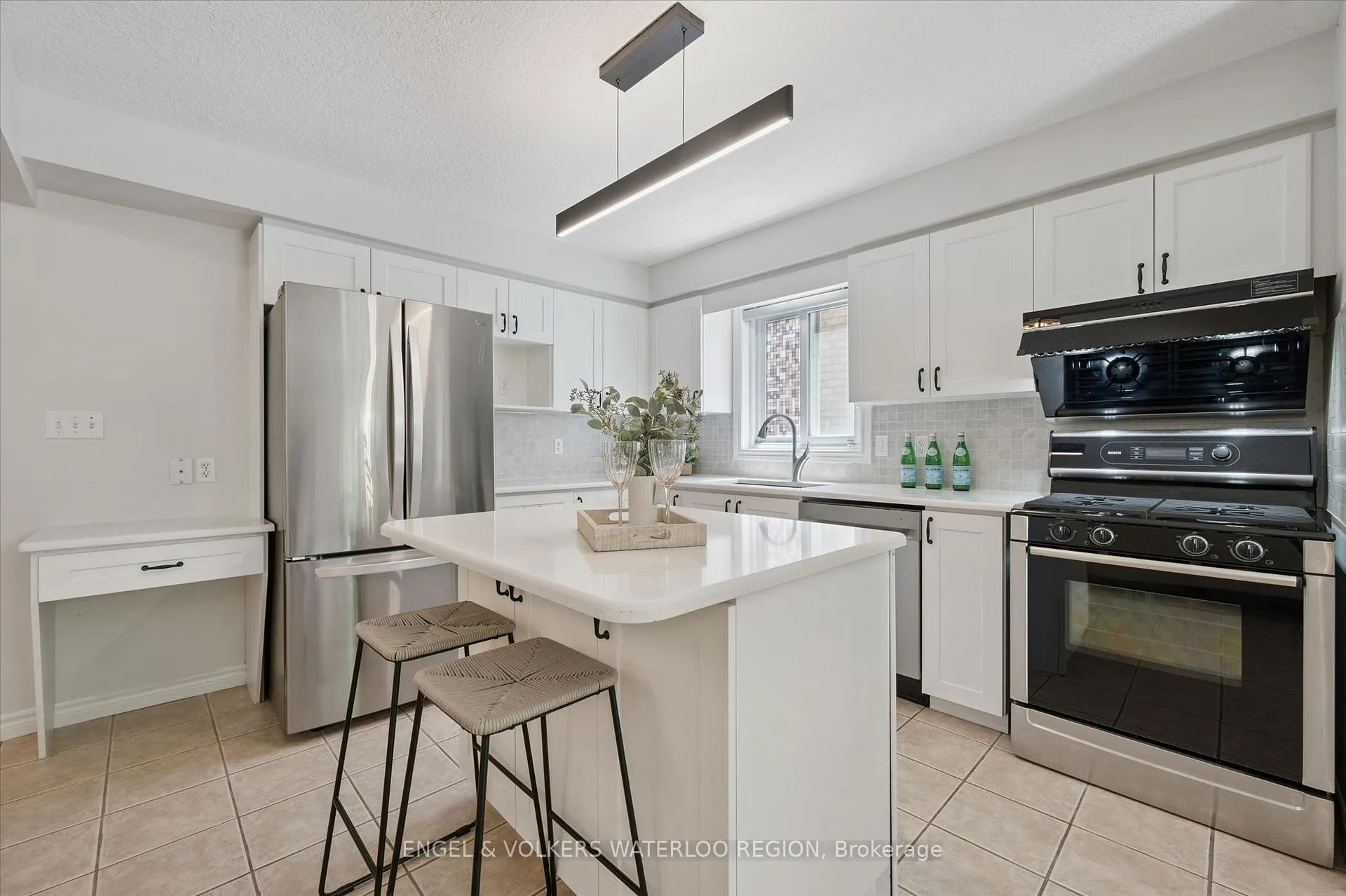 Photo 12 of 30 Bridleridge Street, Kitchener — HOMEH