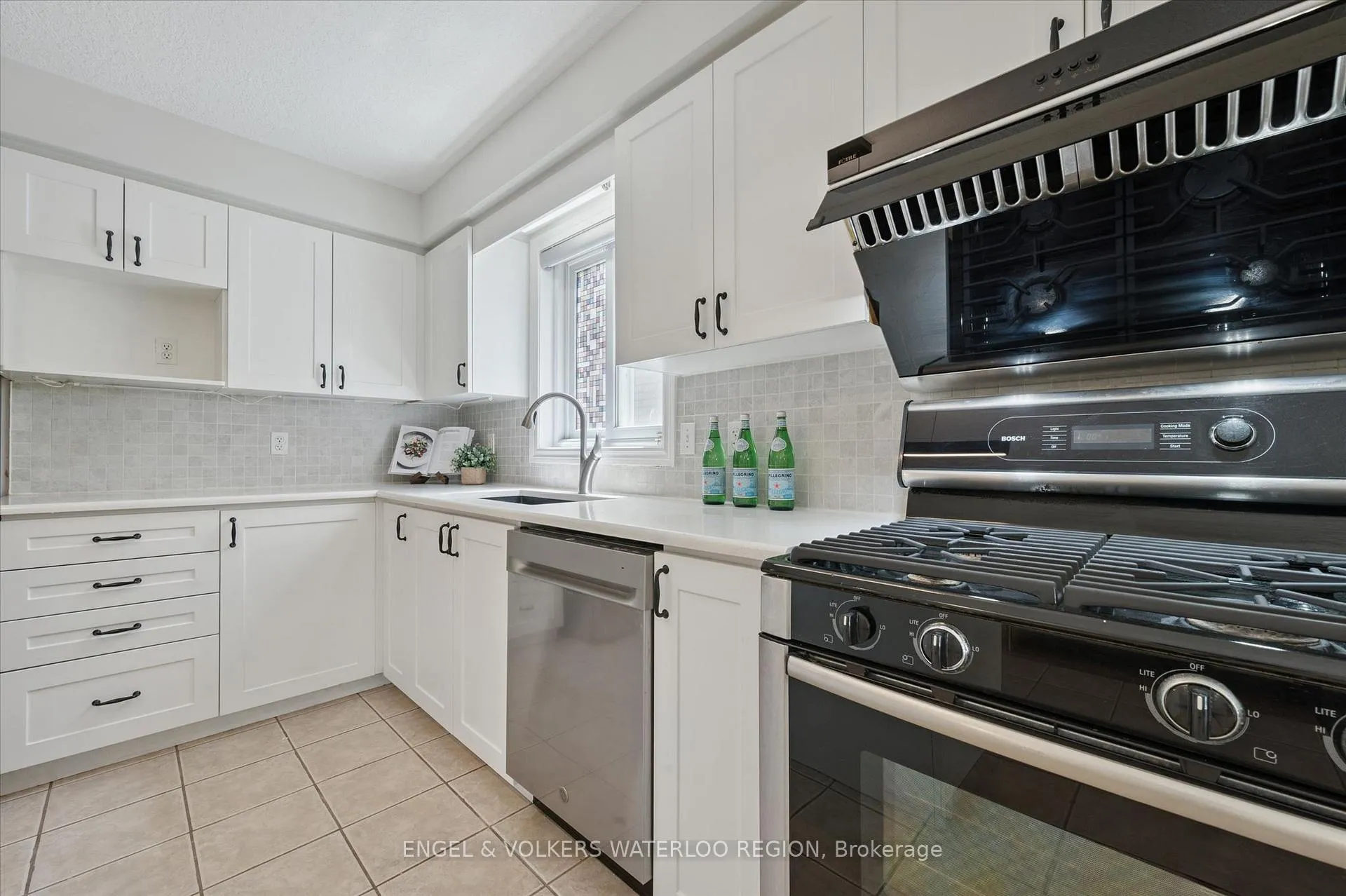 Photo 14 of 30 Bridleridge Street, Kitchener — HOMEH