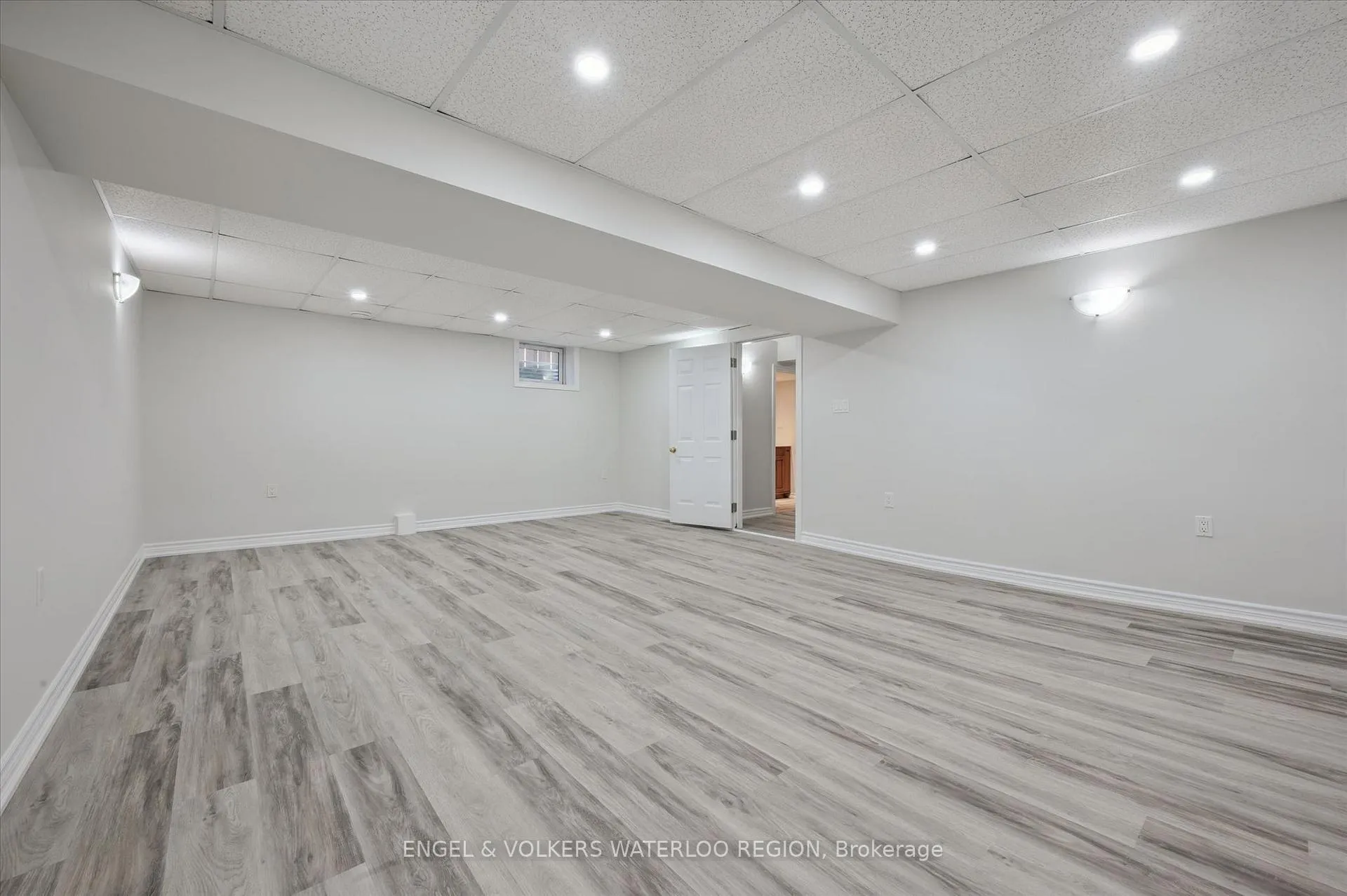 Photo 31 of 30 Bridleridge Street, Kitchener — HOMEH