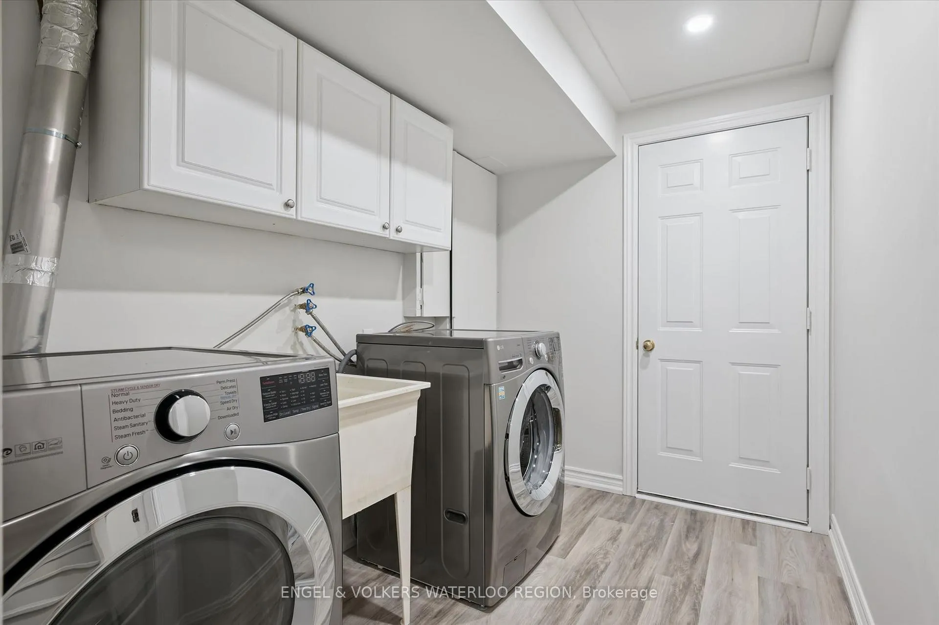 Photo 34 of 30 Bridleridge Street, Kitchener — HOMEH