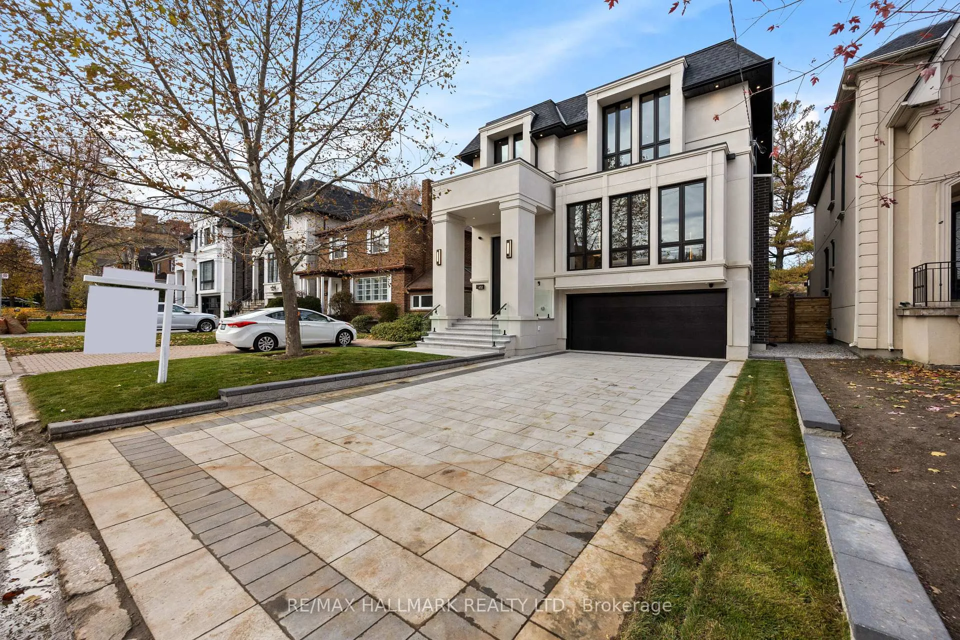 Photo 2 of 652 Bedford Park Avenue, Toronto, Bedford Park-Nortown — HOMEH