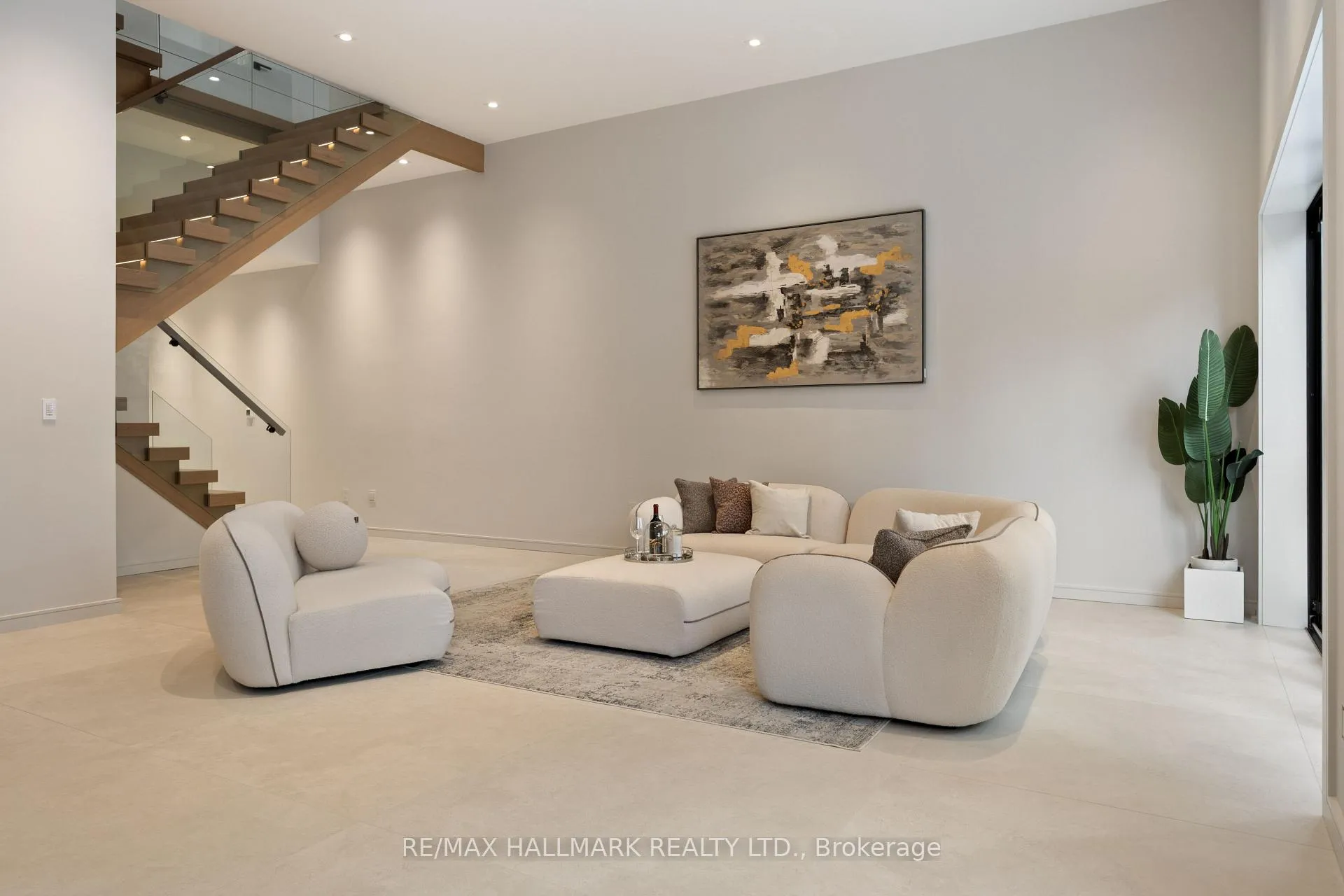 Photo 41 of 652 Bedford Park Avenue, Toronto, Bedford Park-Nortown — HOMEH