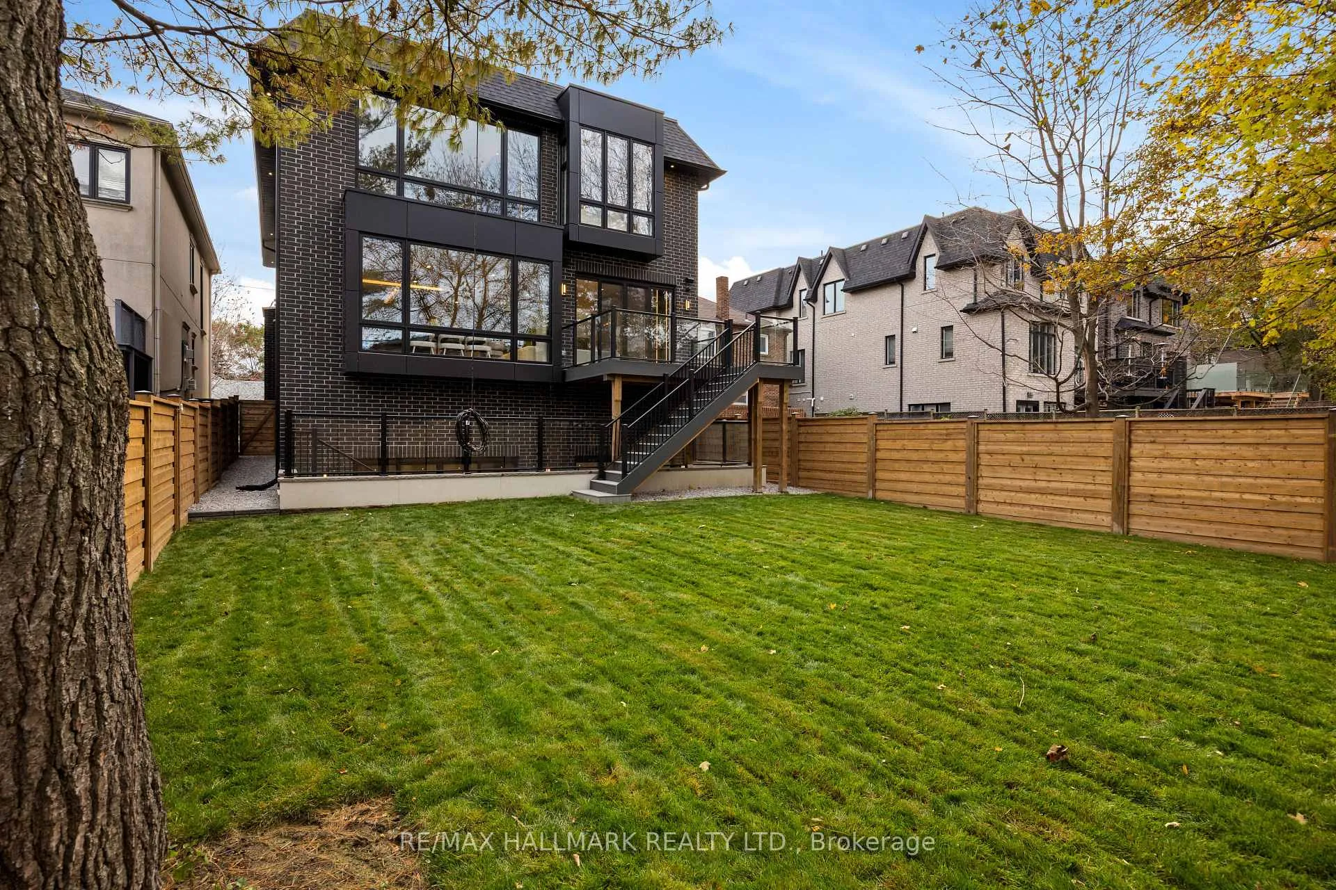 Photo 50 of 652 Bedford Park Avenue, Toronto, Bedford Park-Nortown — HOMEH
